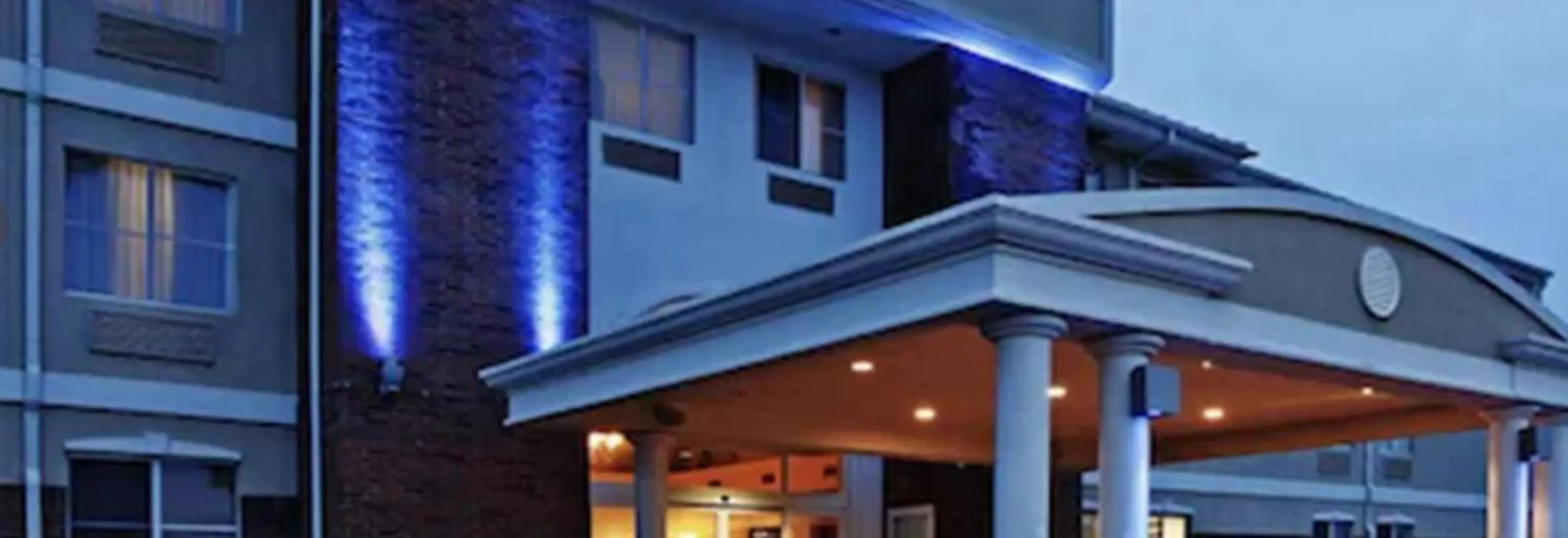 Property building in Comfort Inn Owasso – Tulsa