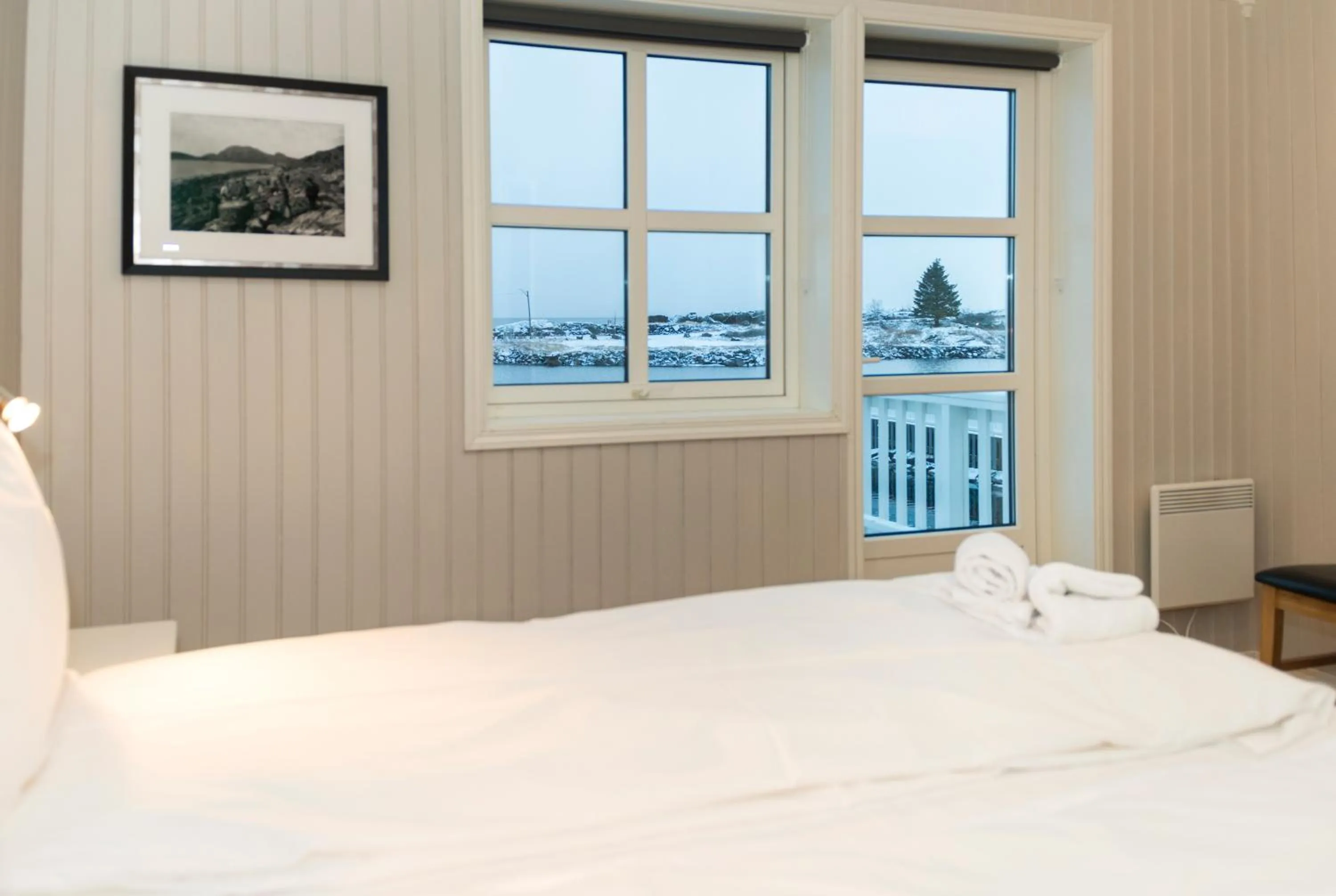 Bed in Rorbuanlegget Svolv¿Havn