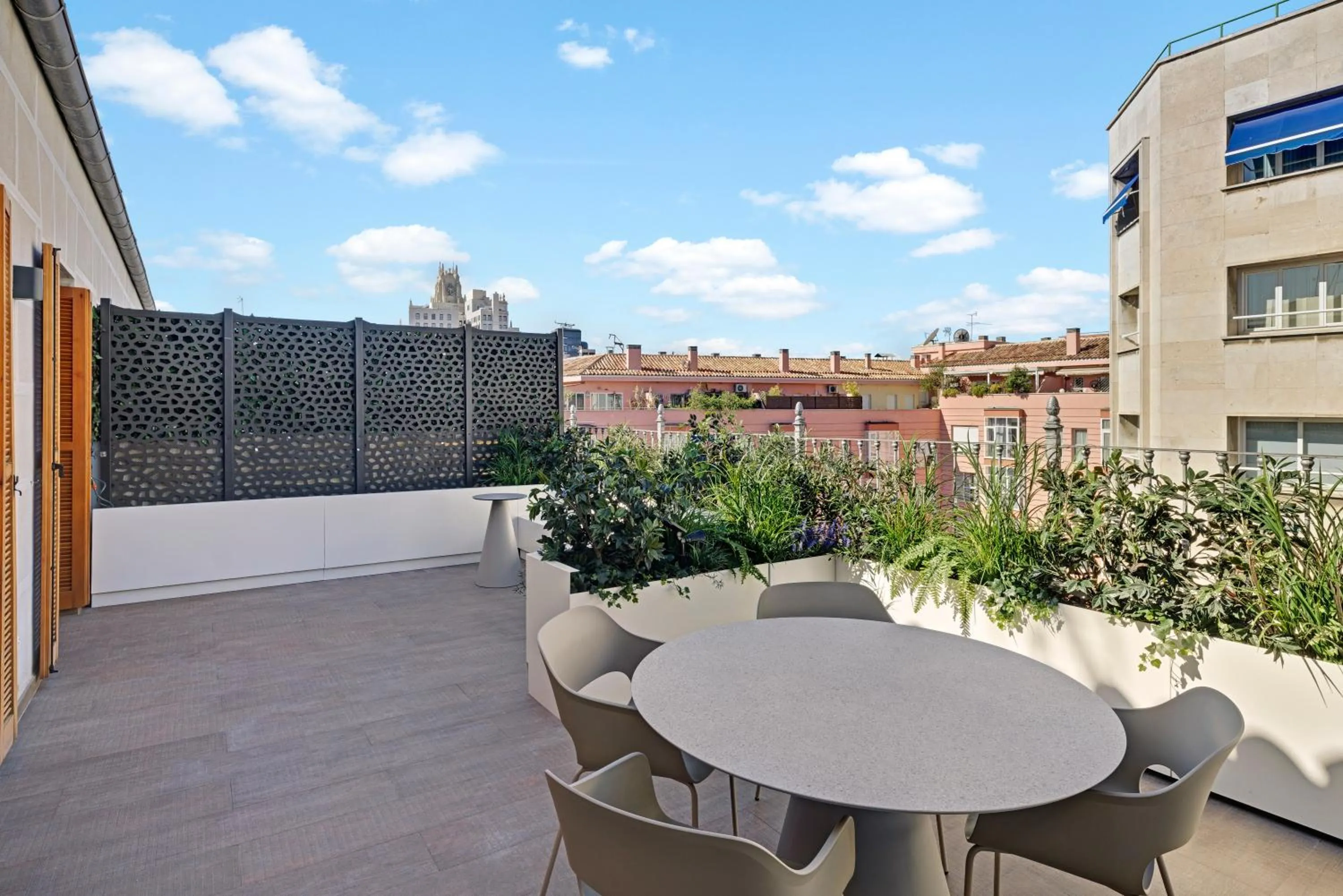 B&B HOTEL Apartamentos Madrid Centro Fuencarral 46