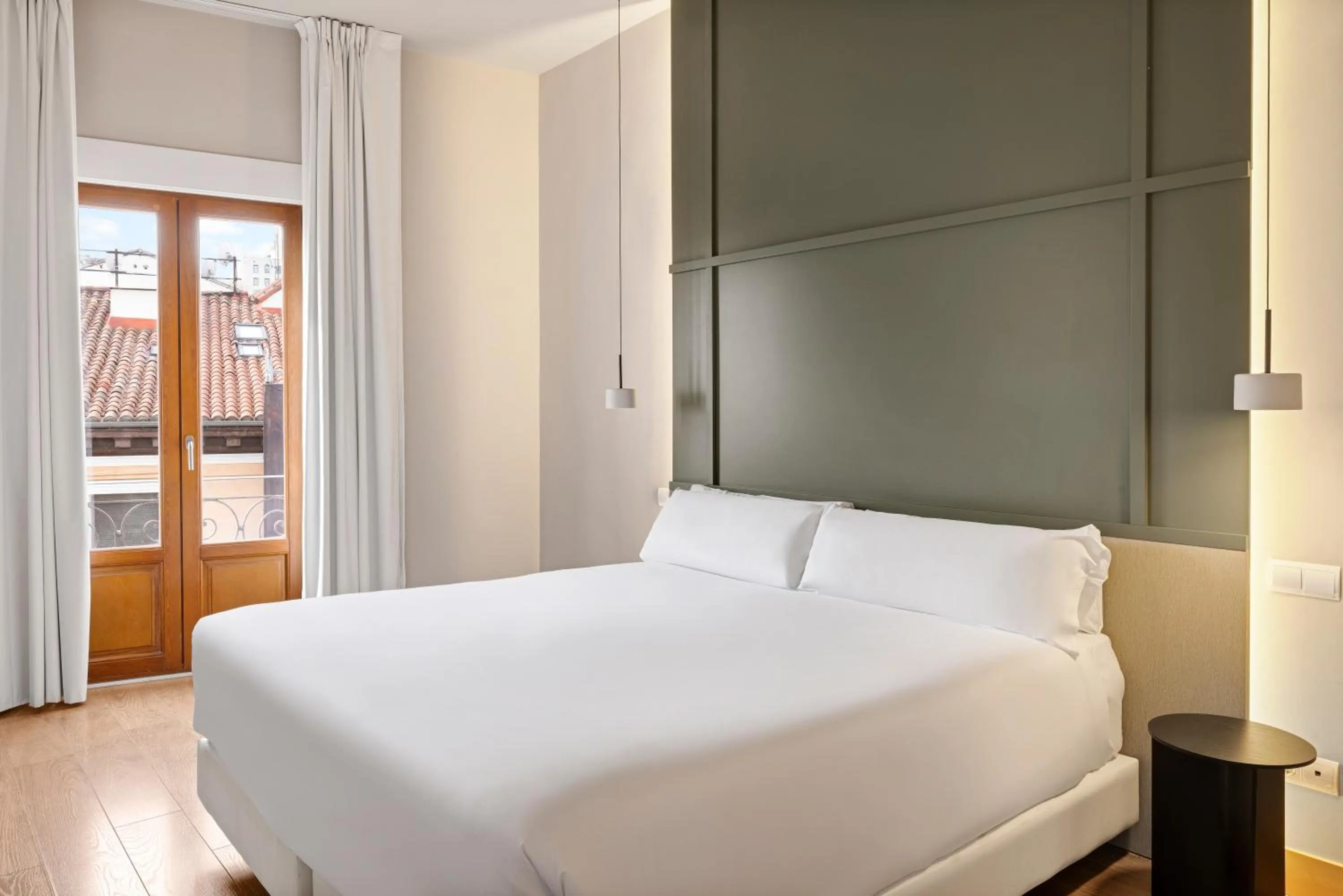 Bed in B&B HOTEL Apartamentos Madrid Centro Fuencarral 46