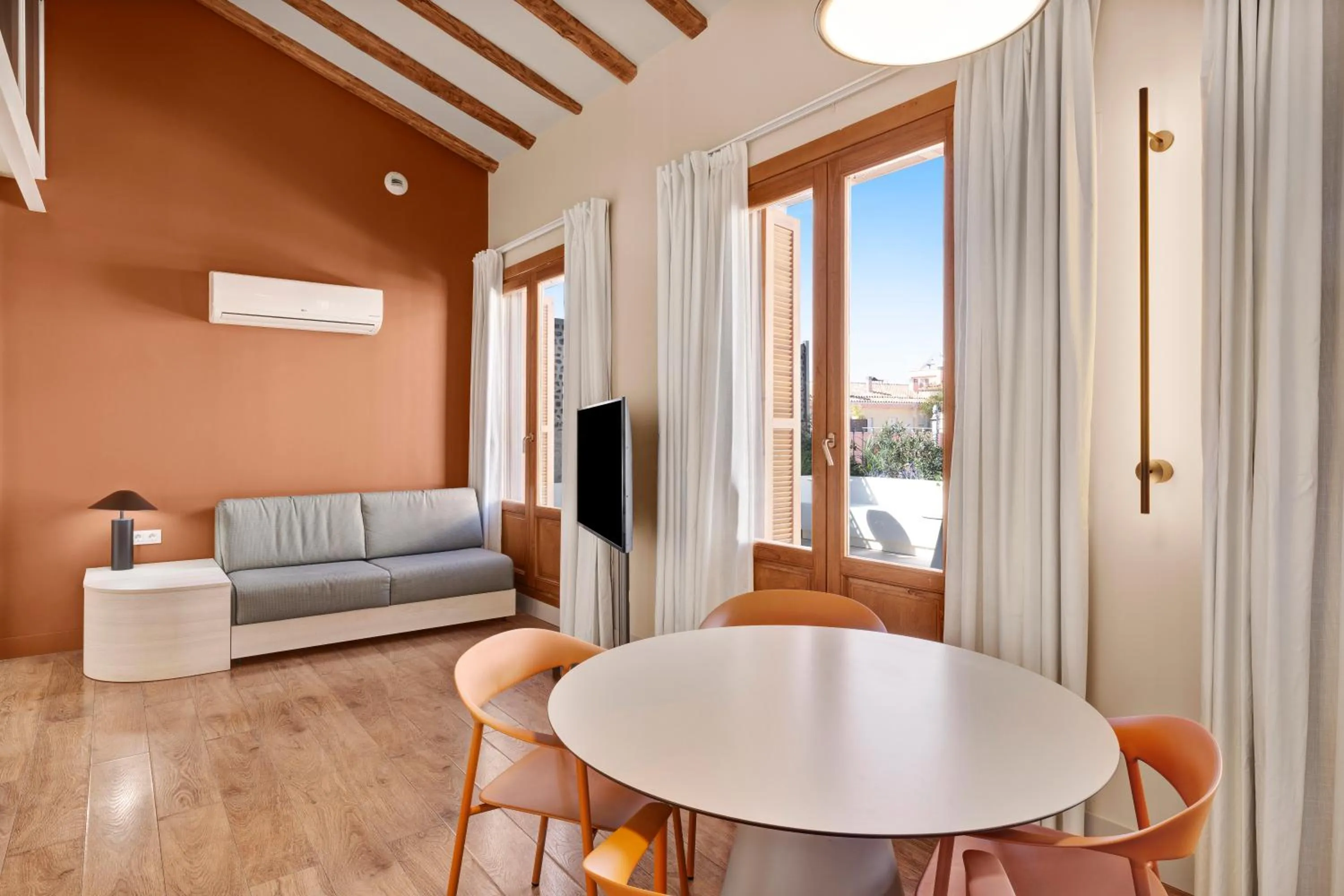 B&B HOTEL Apartamentos Madrid Centro Fuencarral 46