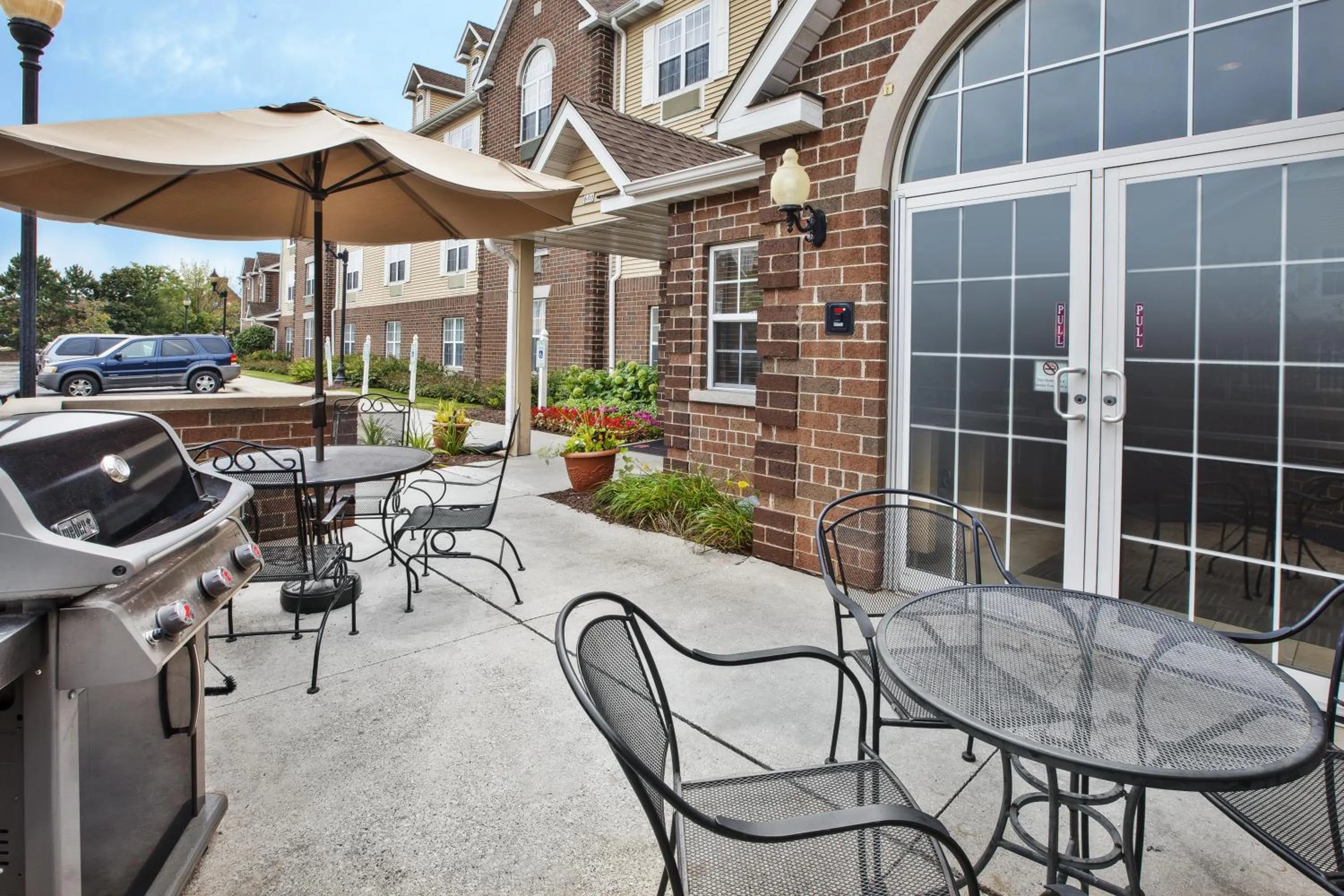 Patio in TownePlace Suites by Marriott Brookfield
