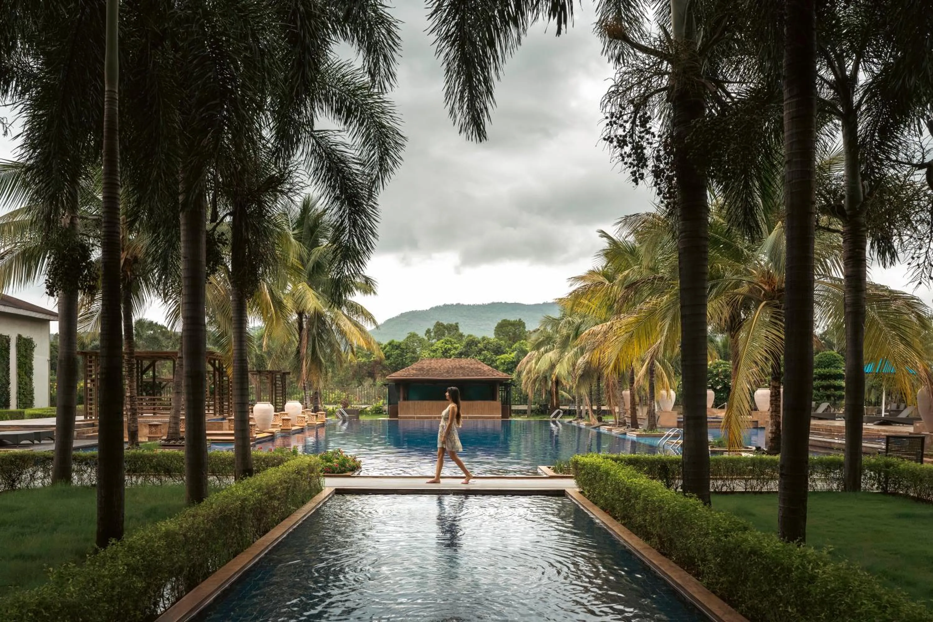 Swimming pool in Radisson Blu Plaza Resort & Convention Centre Karjat