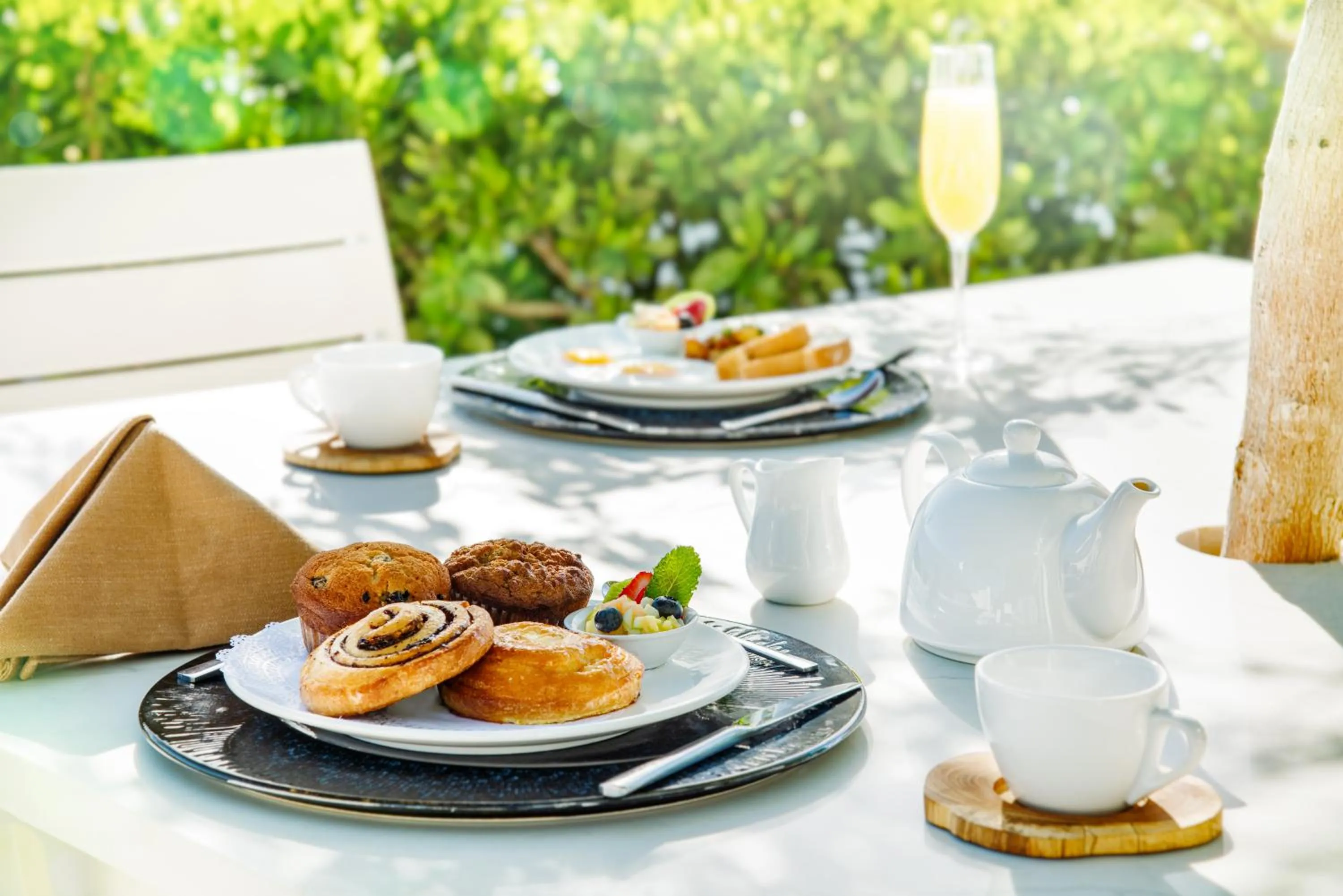 Restaurant/places to eat in The Oasis at Grace Bay