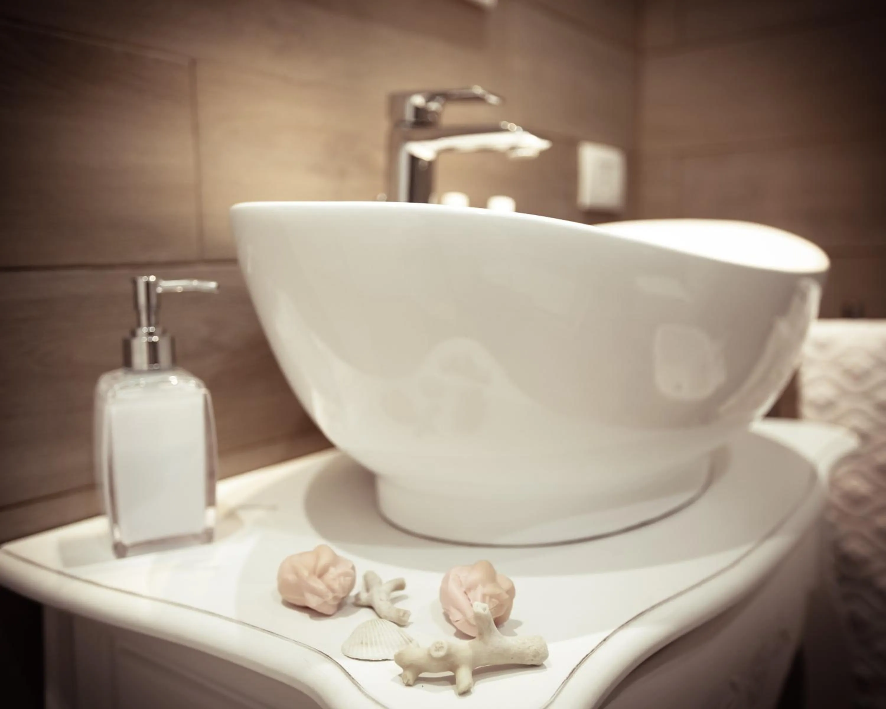 Bathroom in "Suliscenti" Dimora Siciliana B&B