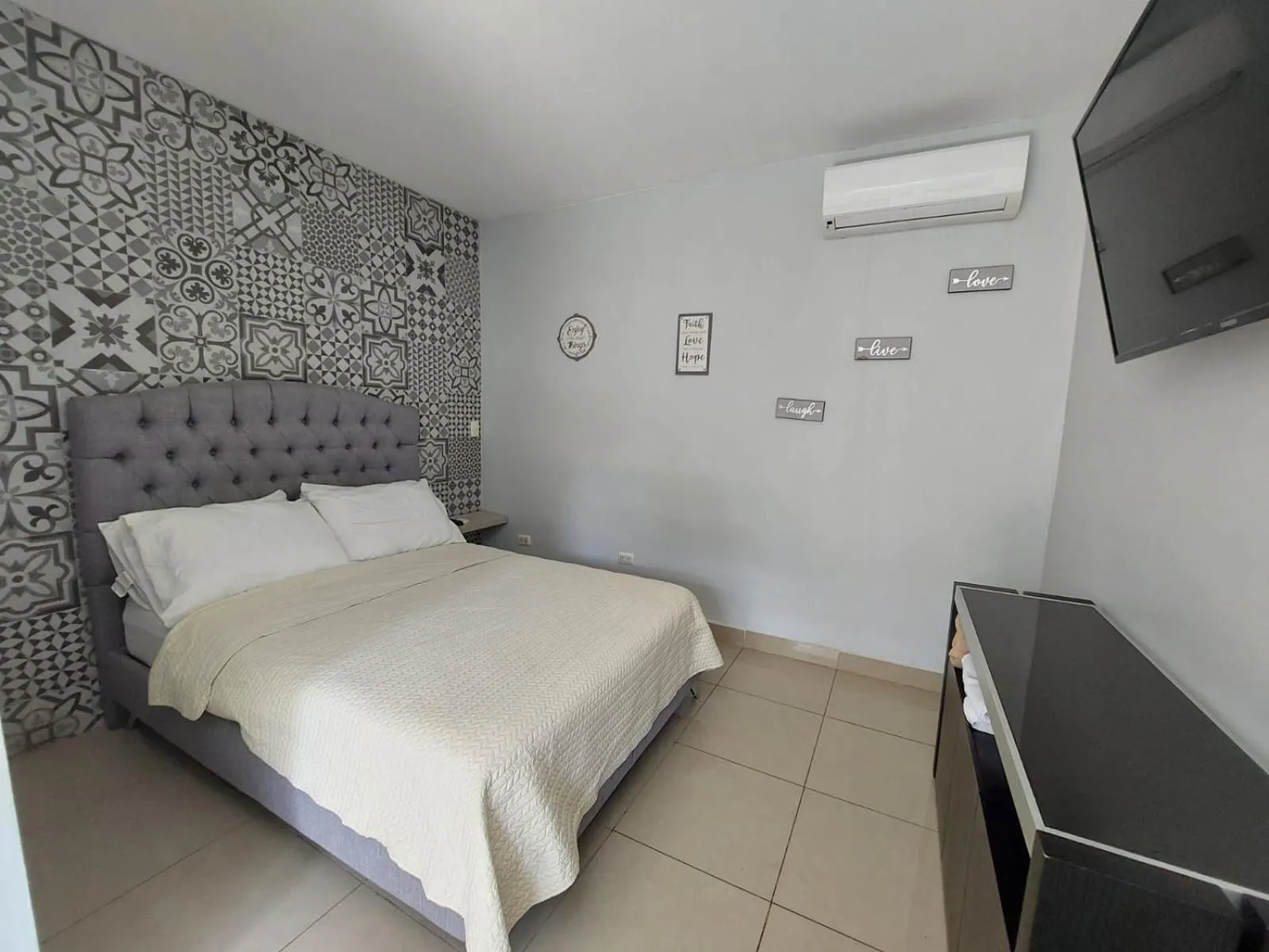 Bed in Hotel PZ Country Club & Conference Center