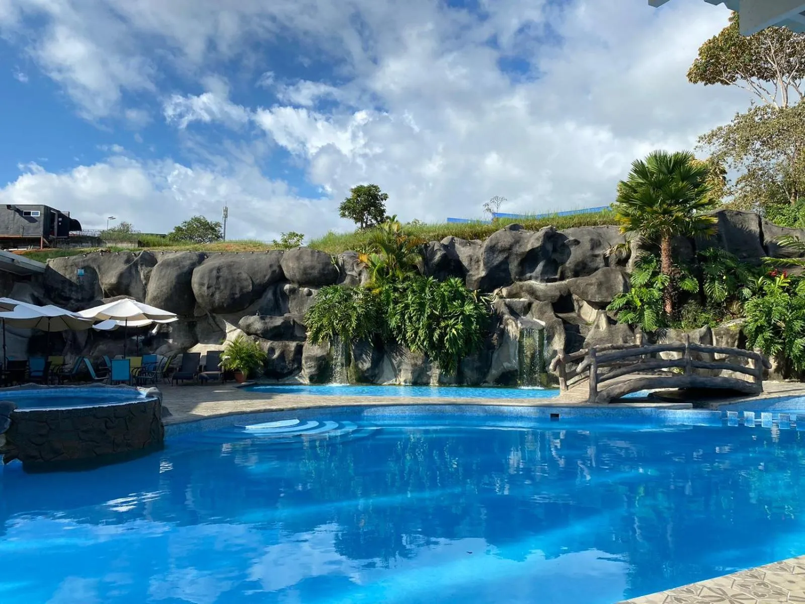 Hotel PZ Country Club & Conference Center