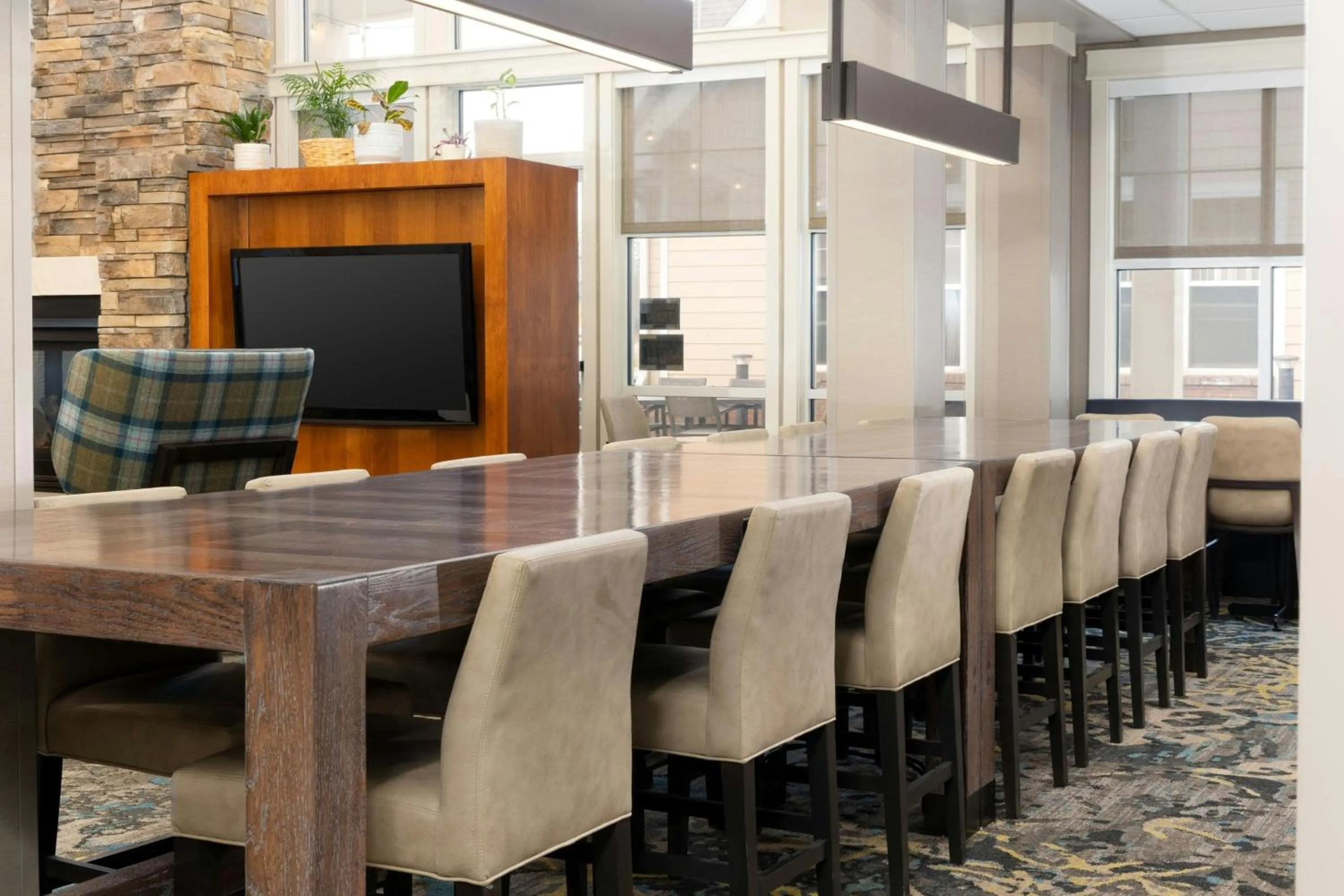 Restaurant/places to eat in Residence Inn Dayton North