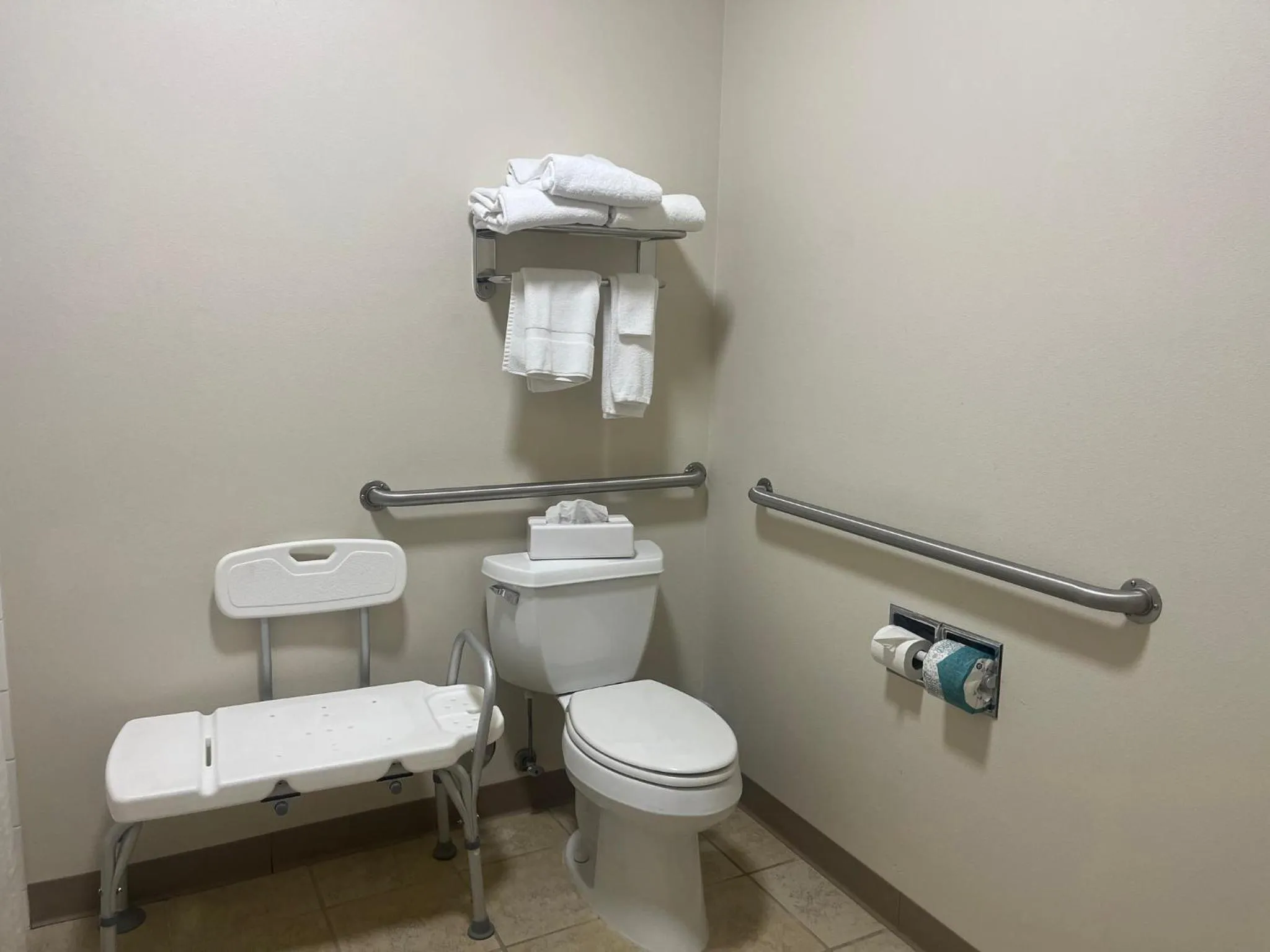 Bathroom in Holiday Inn Express Hotel & Suites Sioux Falls At Empire Mall by IHG