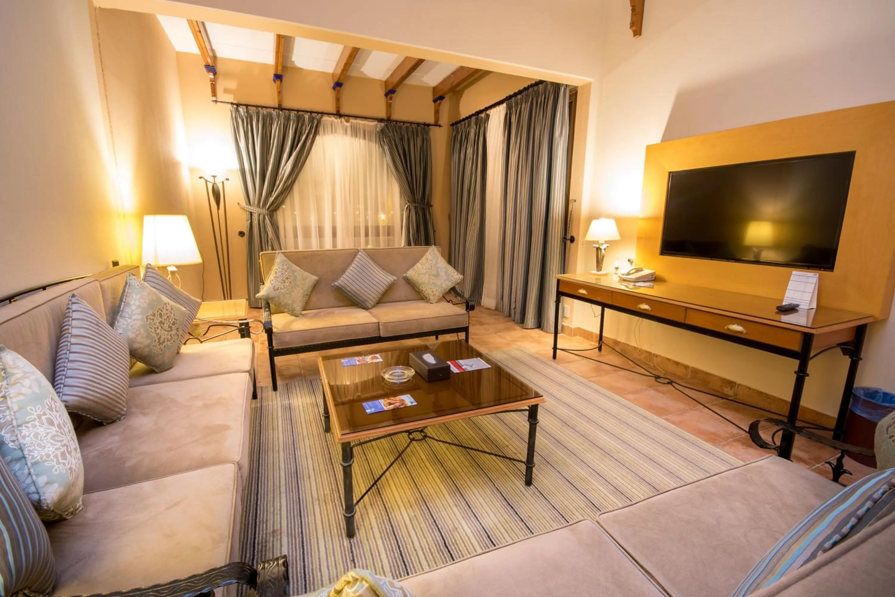 Photo of the whole room in Mena Holiday Beach Resort Half Moon