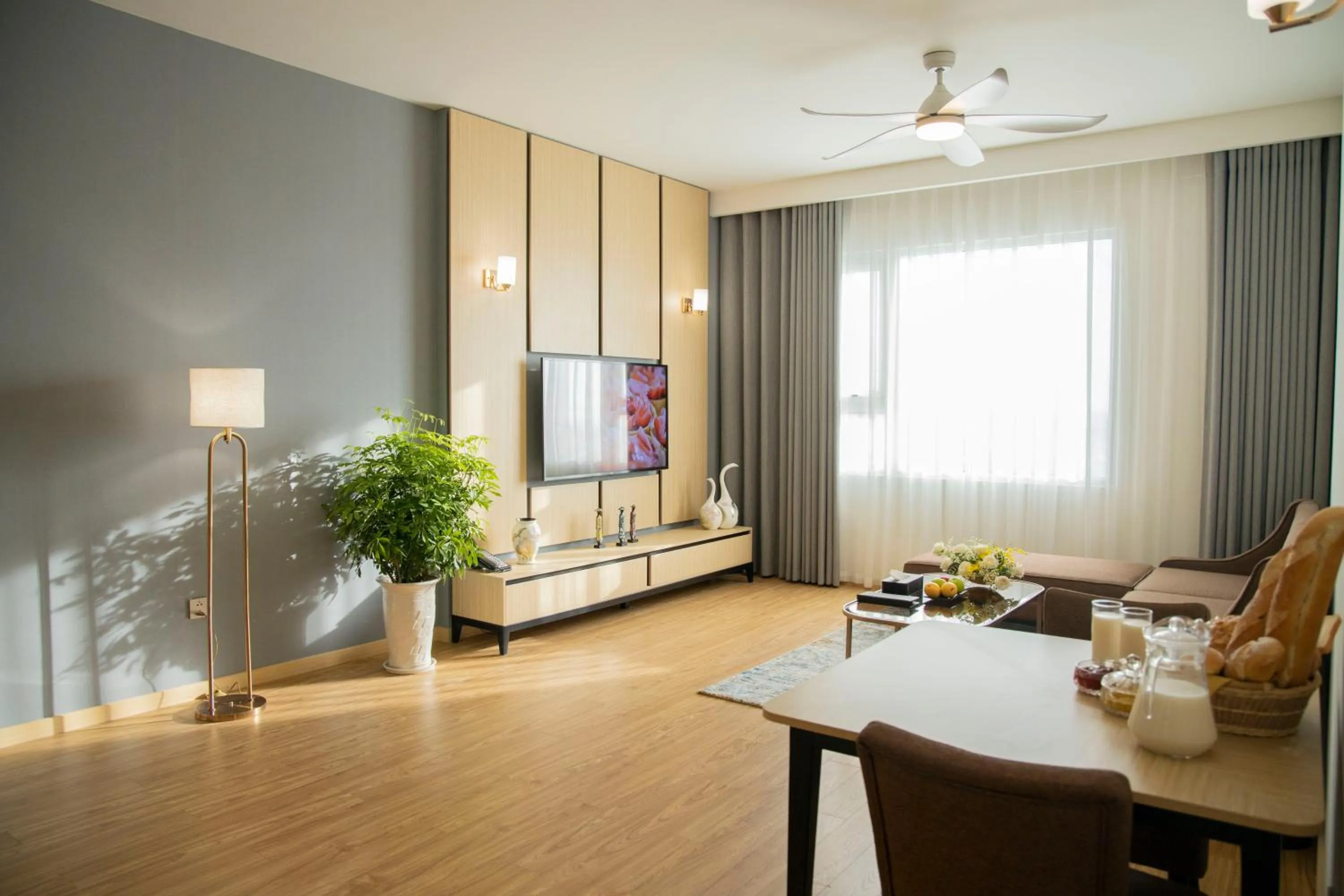 Living room in Pearl River Hotel