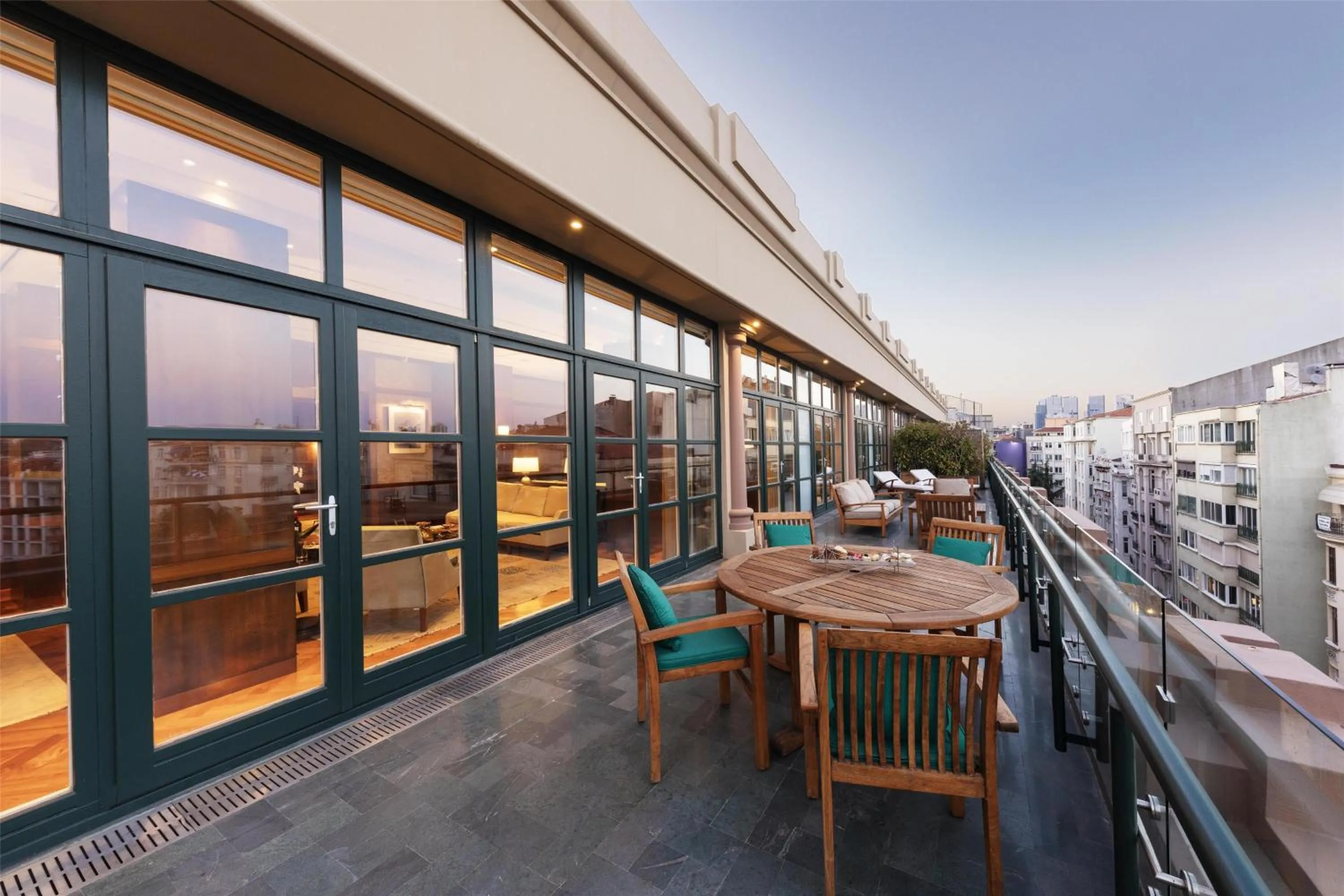 Patio in Park Hyatt Istanbul - Macka Palas