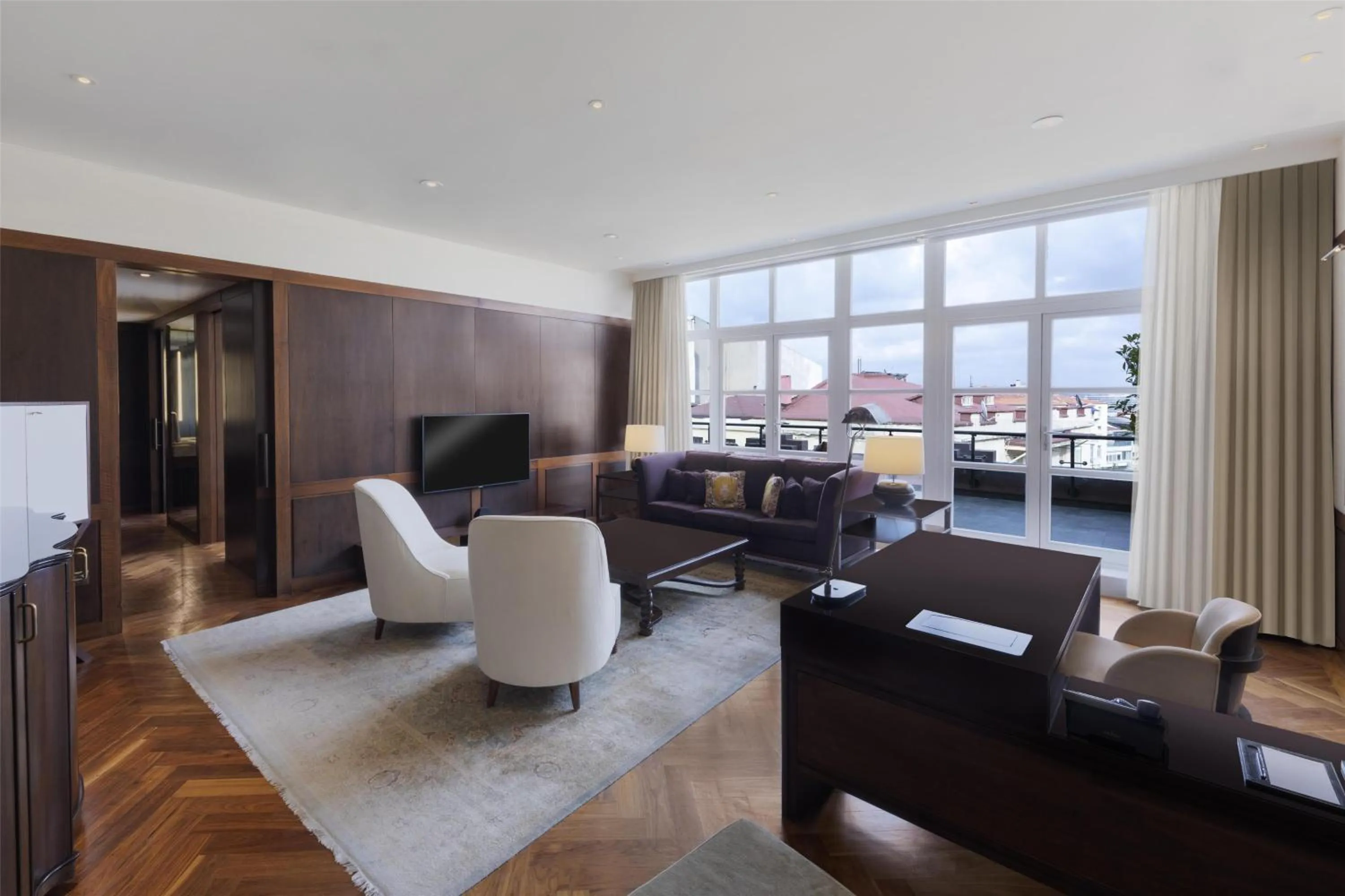 Photo of the whole room in Park Hyatt Istanbul - Macka Palas
