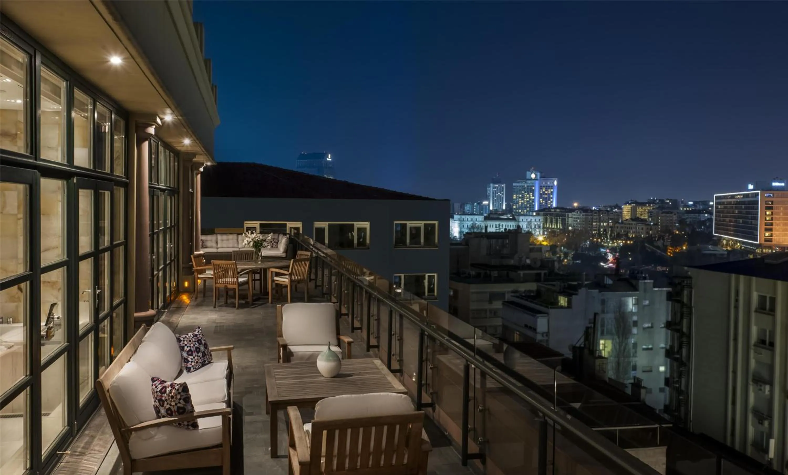 Photo of the whole room in Park Hyatt Istanbul - Macka Palas