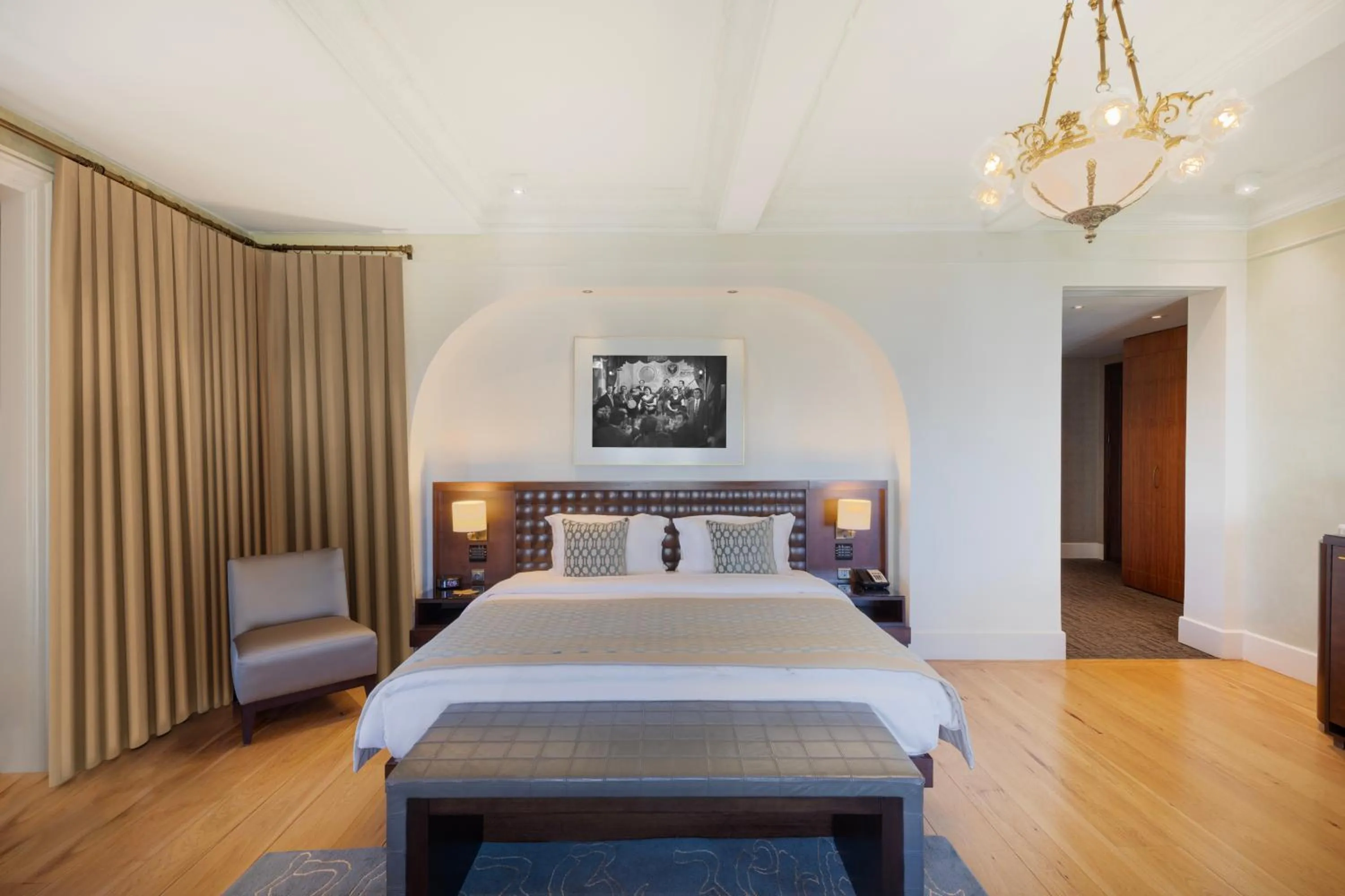 Photo of the whole room, Bed in Park Hyatt Istanbul - Macka Palas