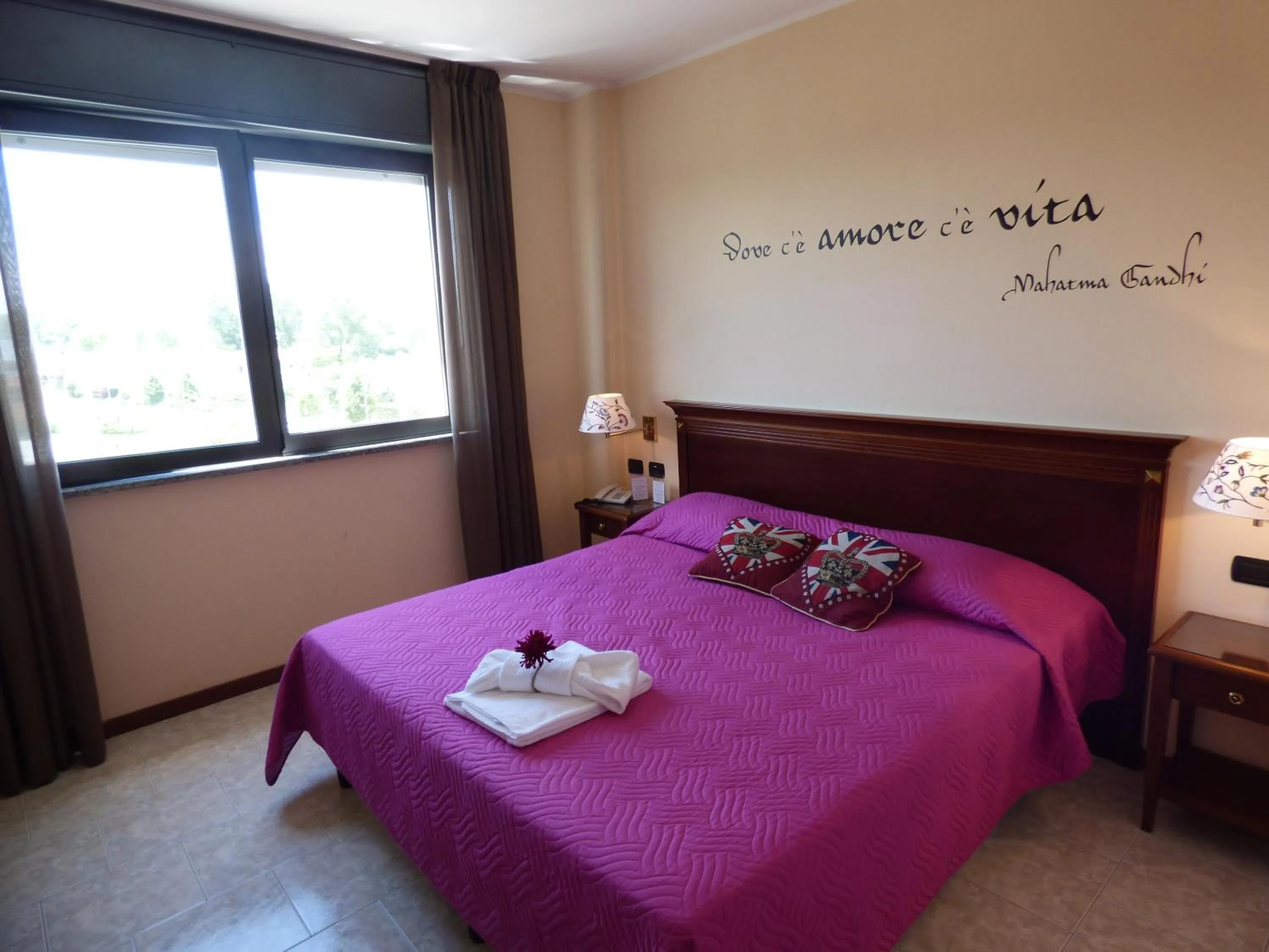 Bed in Hotel Fidenza