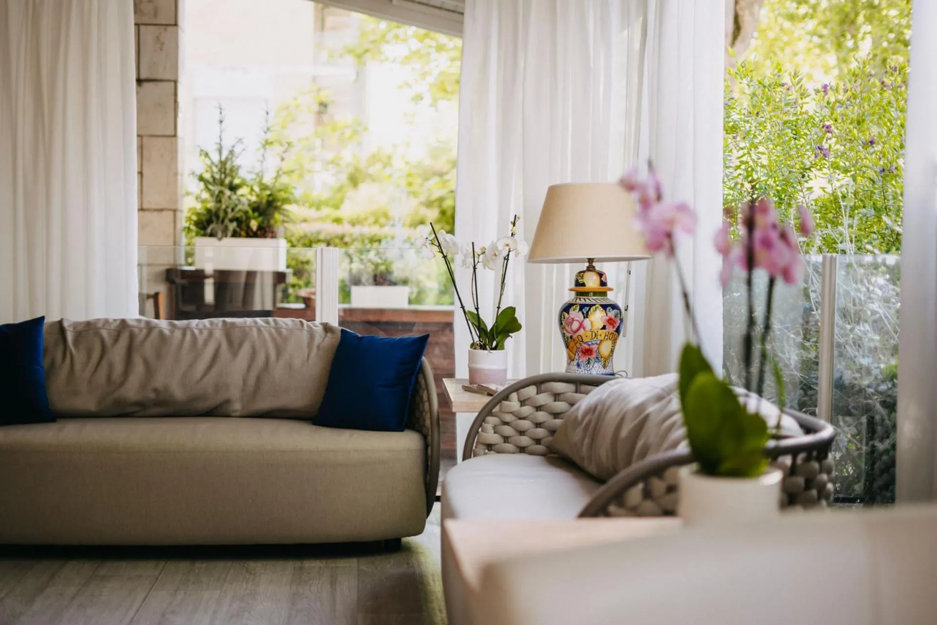 Living room in Hotel Lalla Beauty & Relax