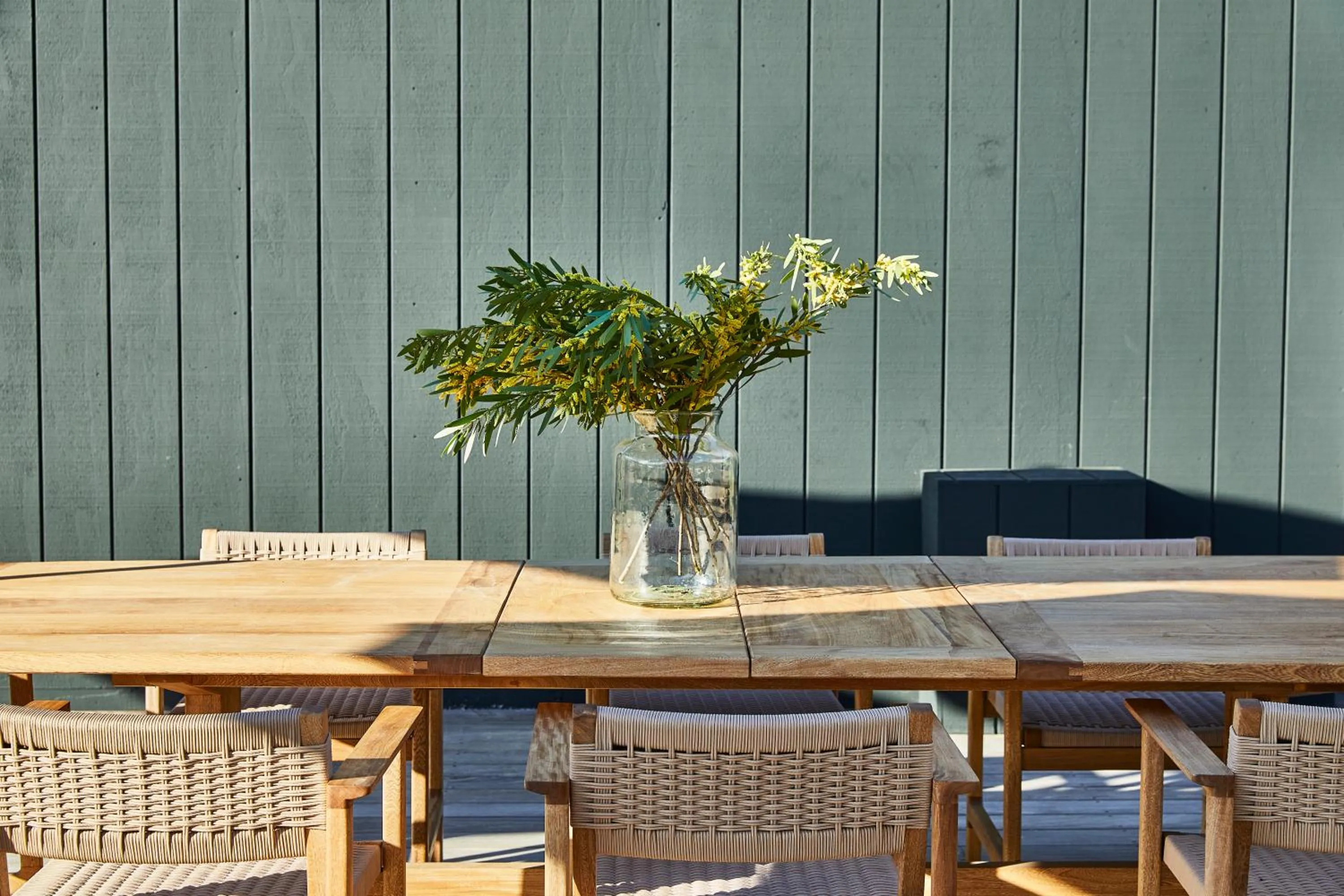 Patio in Hotel June Malibu