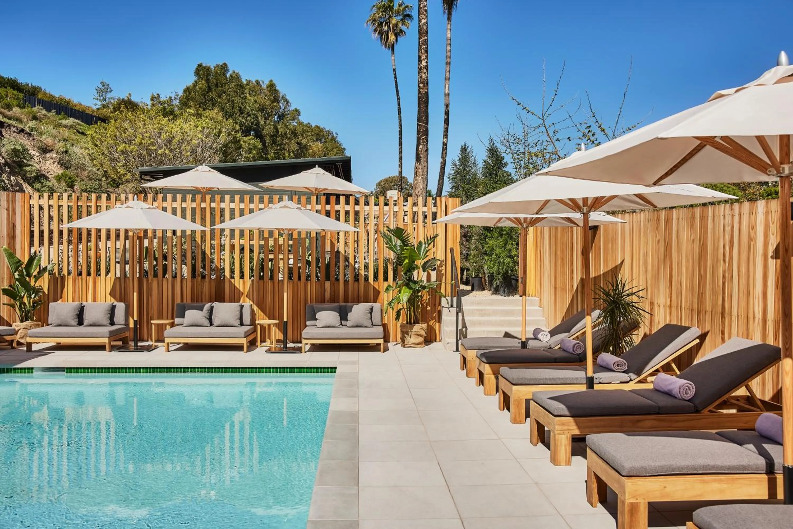 Patio in Hotel June Malibu