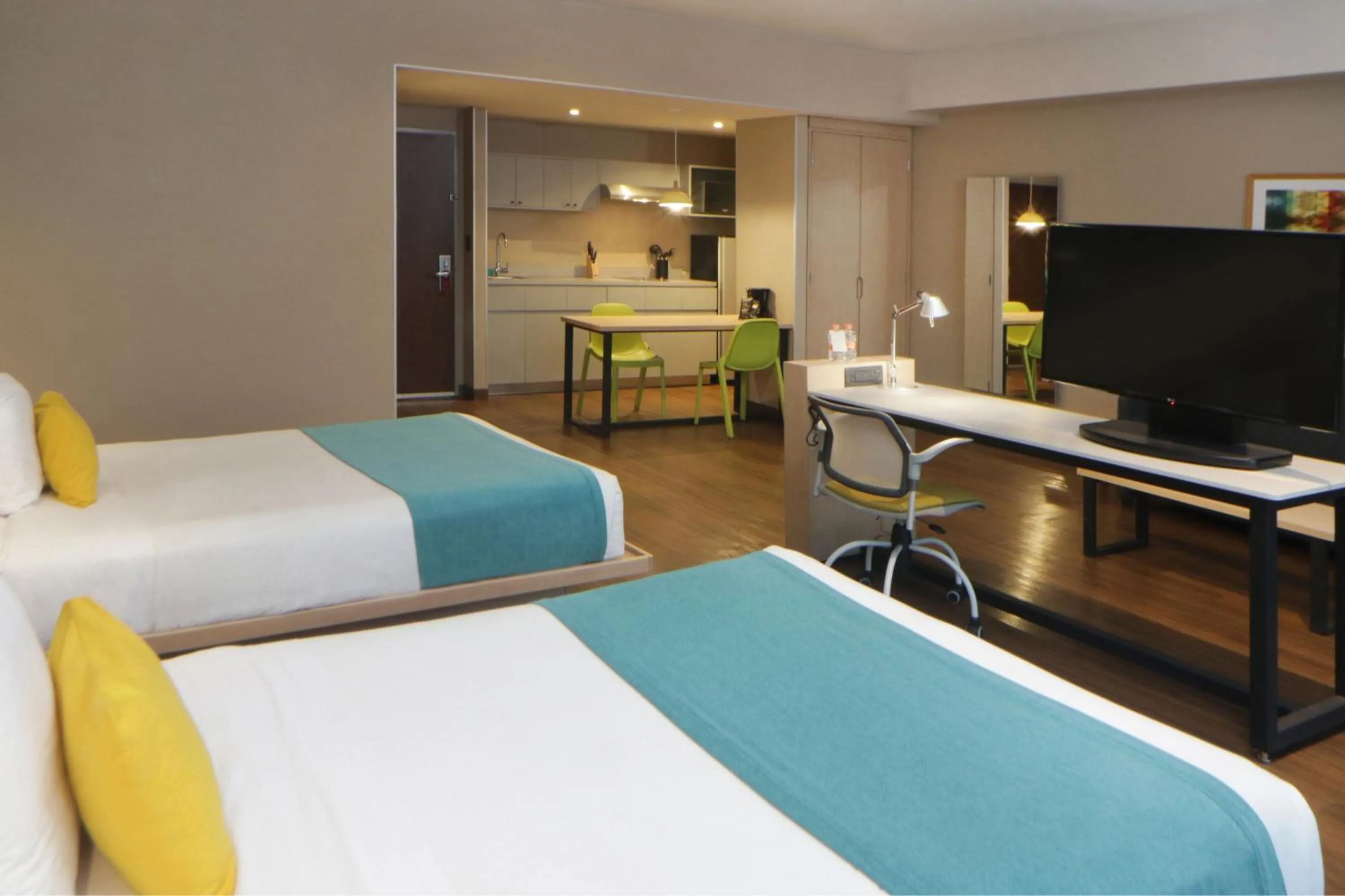 Bedroom, Bed in City Express Suites by Marriott Tijuana Rio