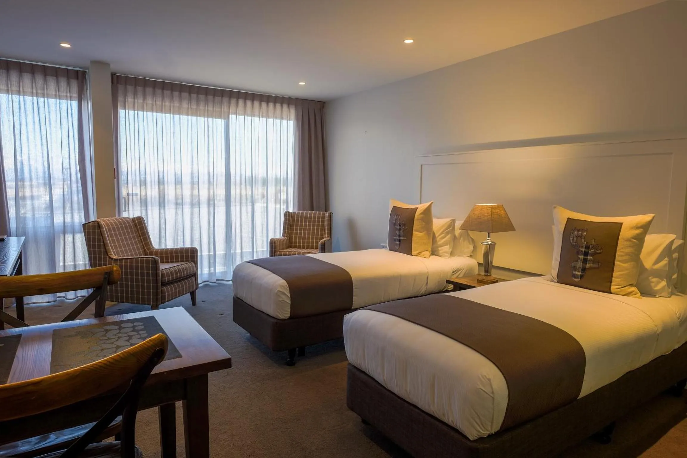 Photo of the whole room, Bed in West Meadows of Wanaka