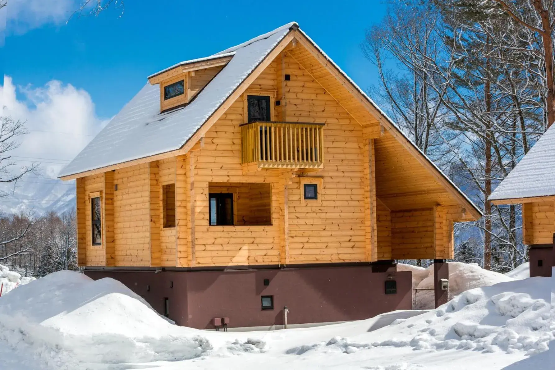 Three-Bedroom Chalet in Wadano Woods by HHG Three-Bedroom Chalet in Wadano Woods by HHG