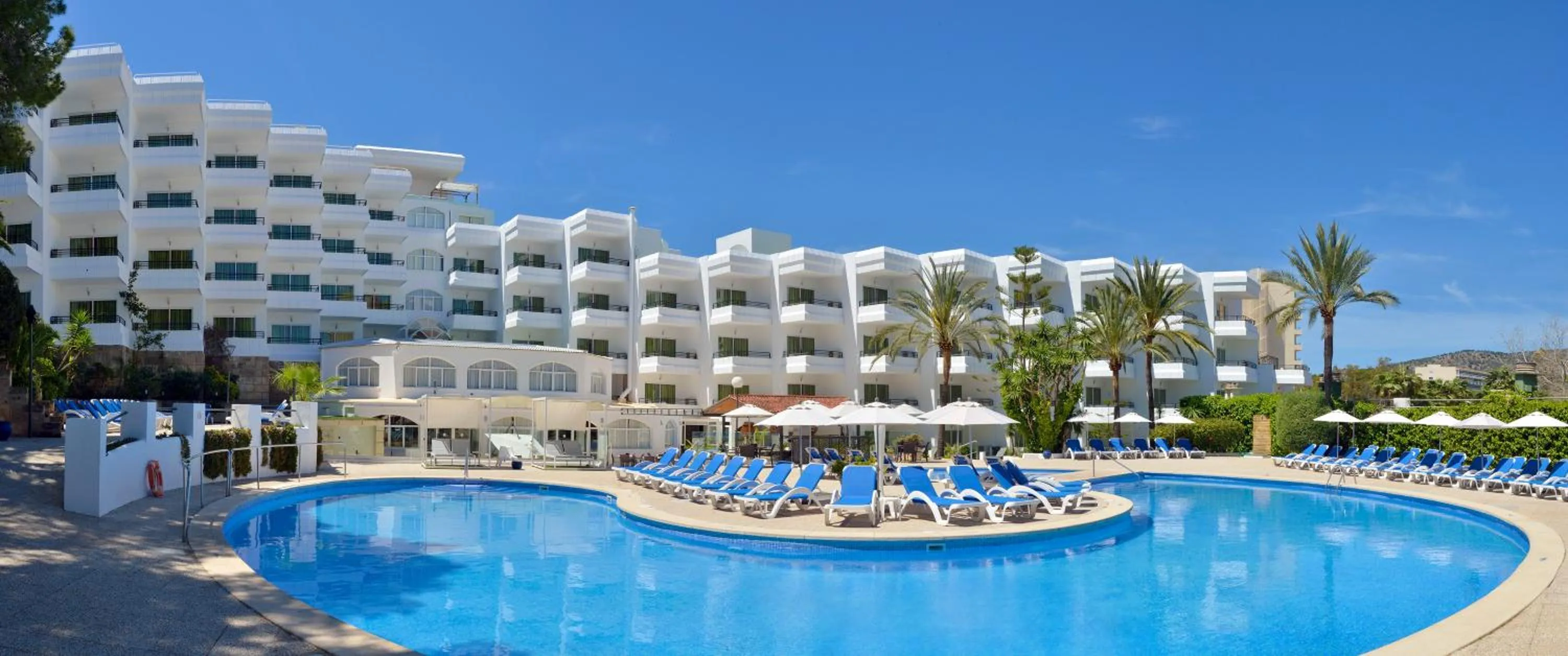 Balcony/Terrace in Sol Lunamar Palmanova Apartamentos - Adults Only