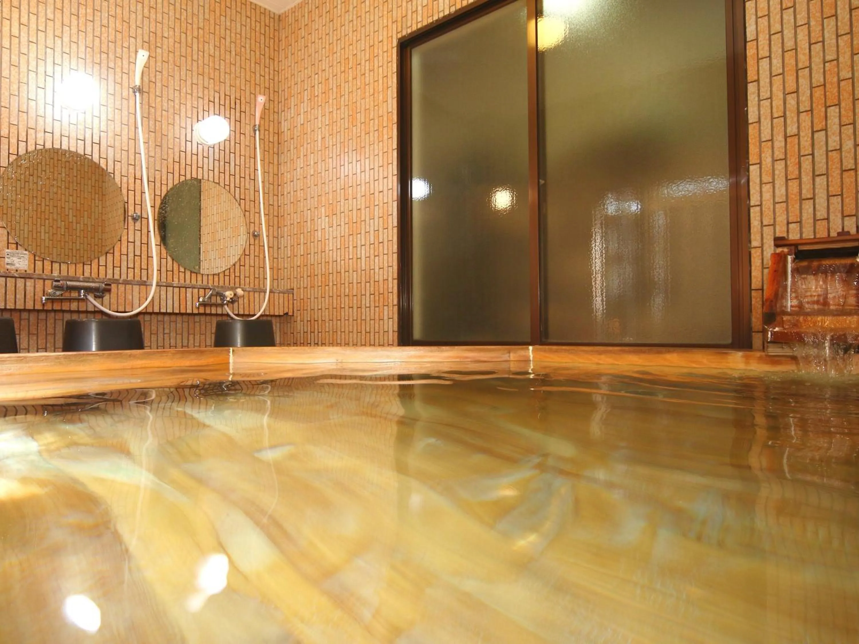 Bathroom in Ena Totaro