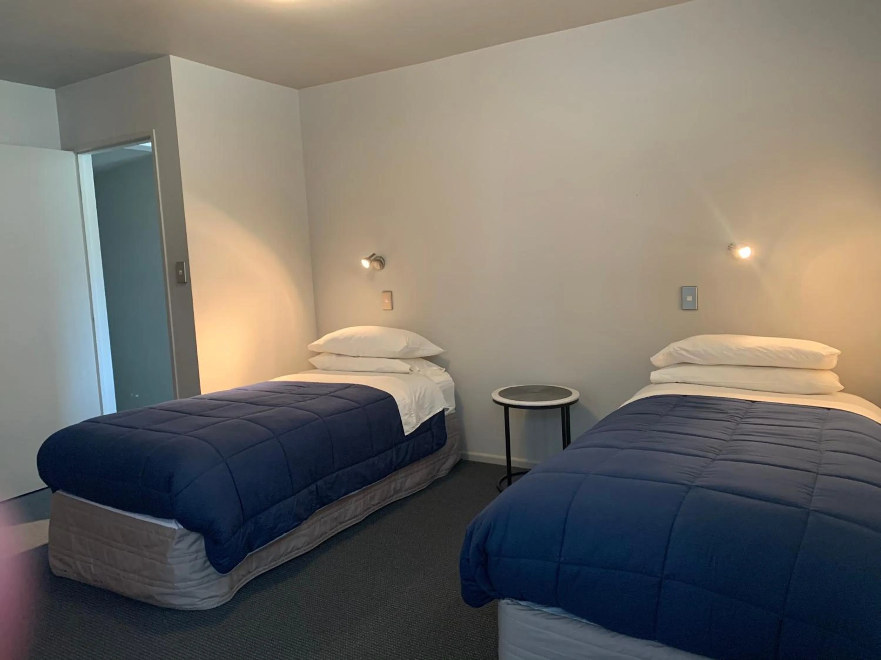 Bedroom, Bed in Spires Barn Lodge