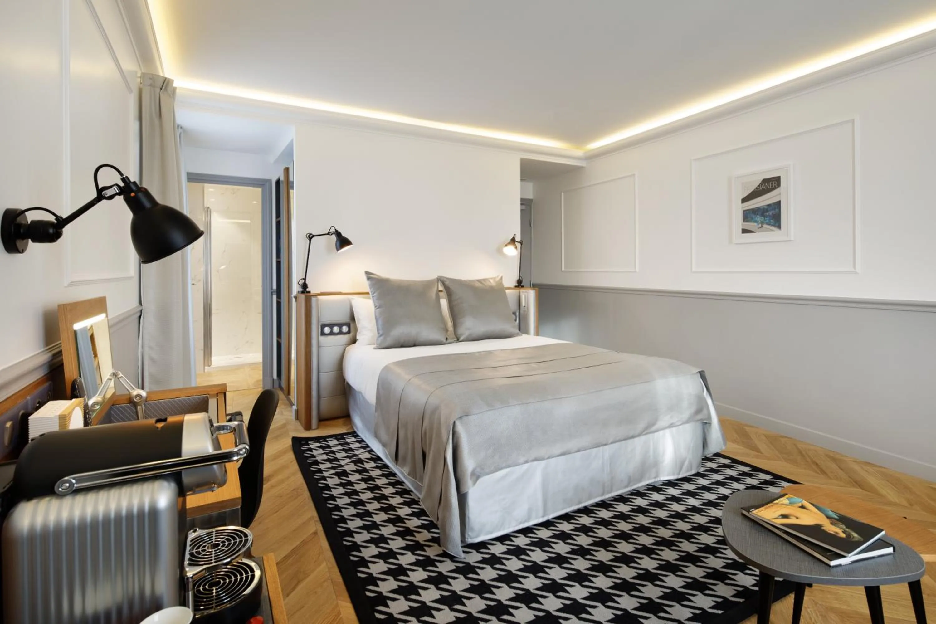 Photo of the whole room, Bed in Hotel Petit Lafayette