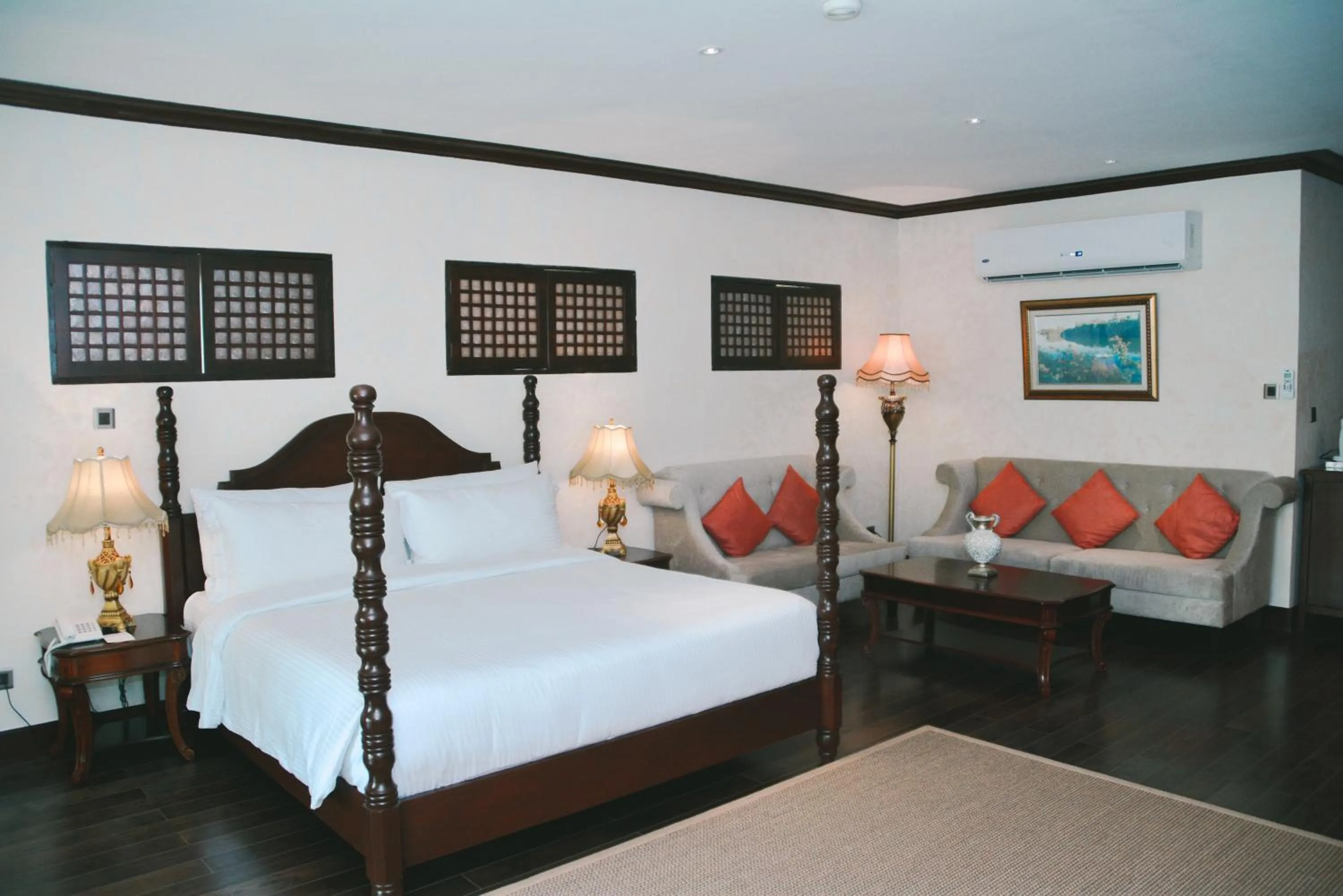 Photo of the whole room, Bed in Espacio Verde Resort