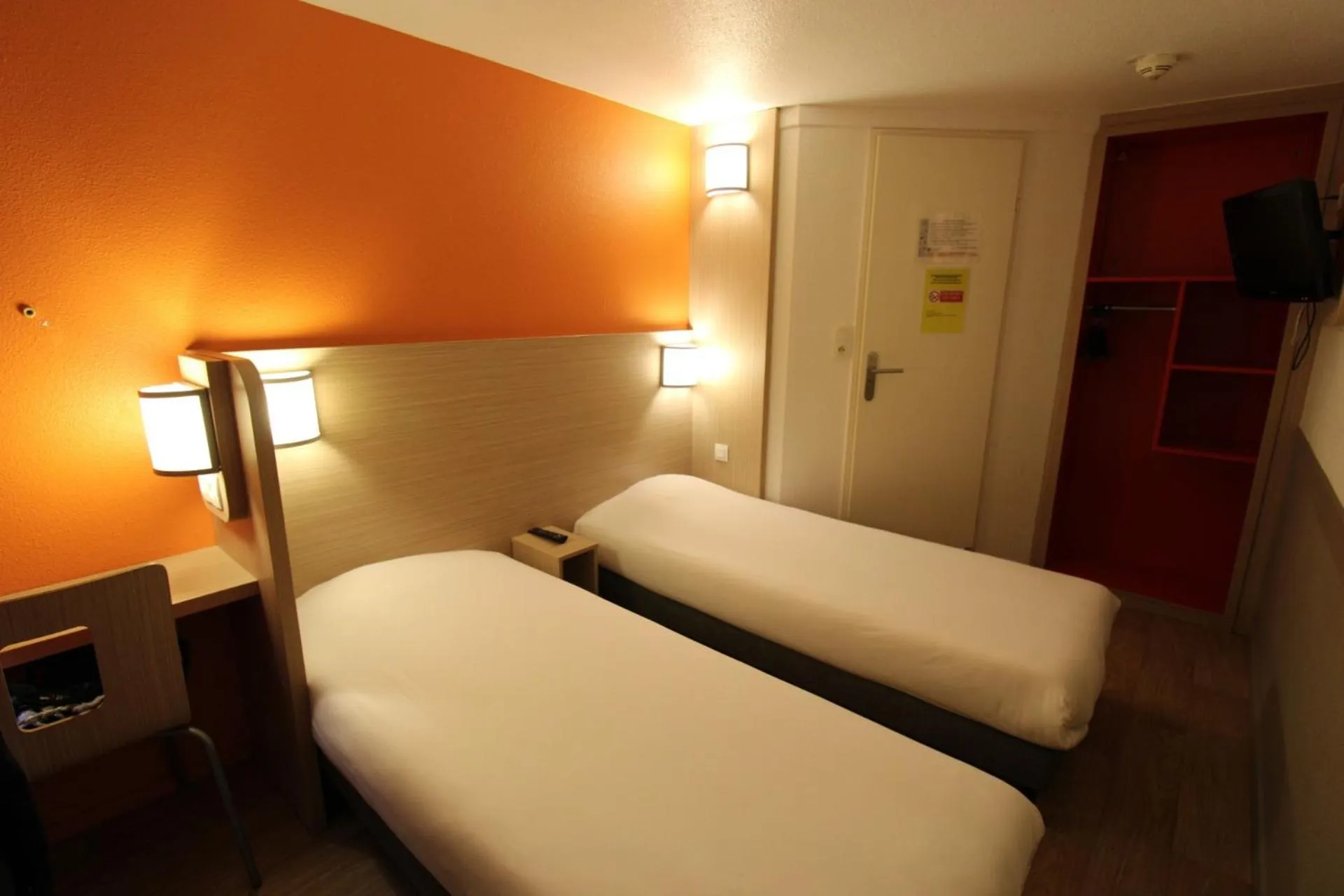 Bed in Première Classe Melun Senart