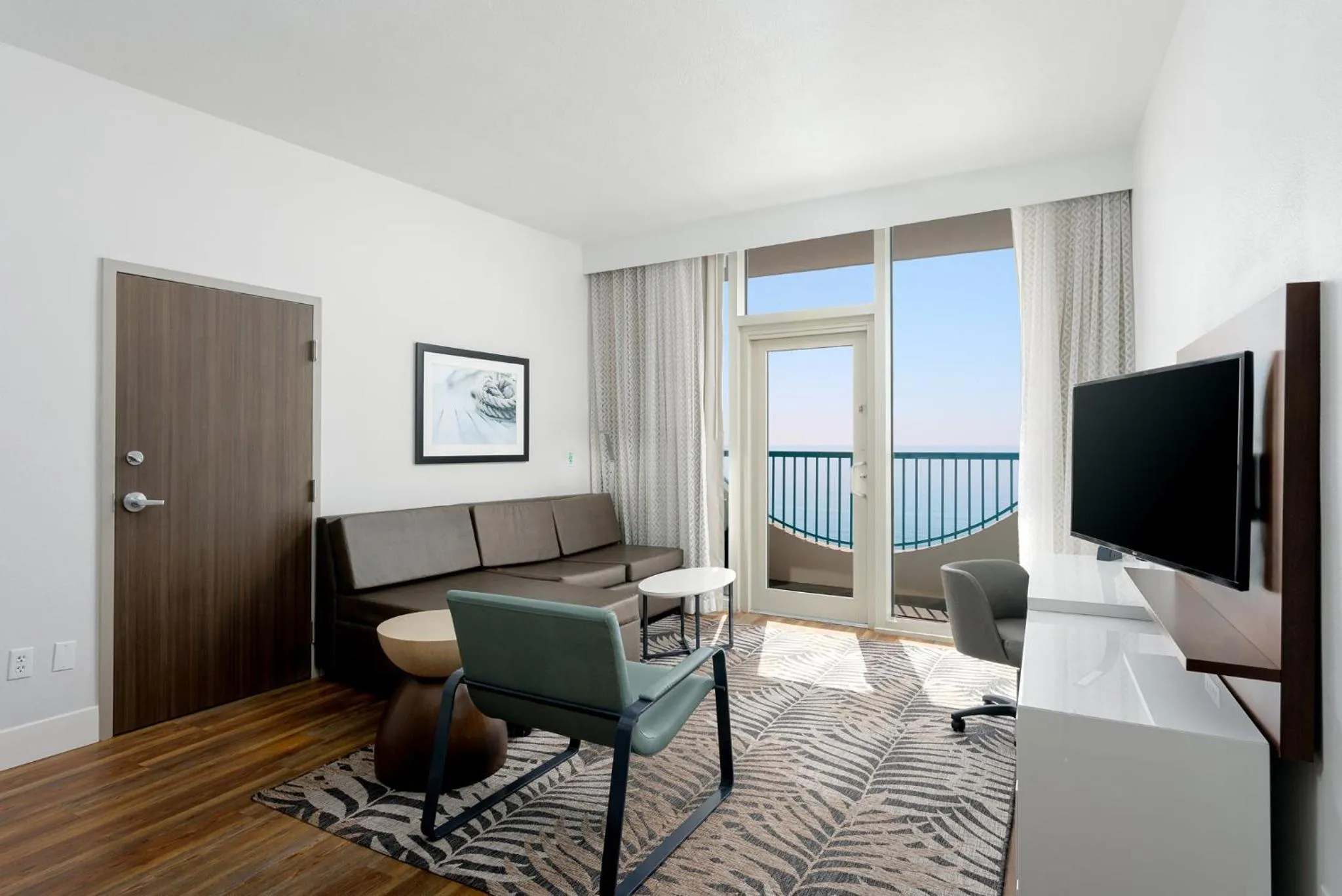 Photo of the whole room in Holiday Inn Express Pensacola Beach by IHG