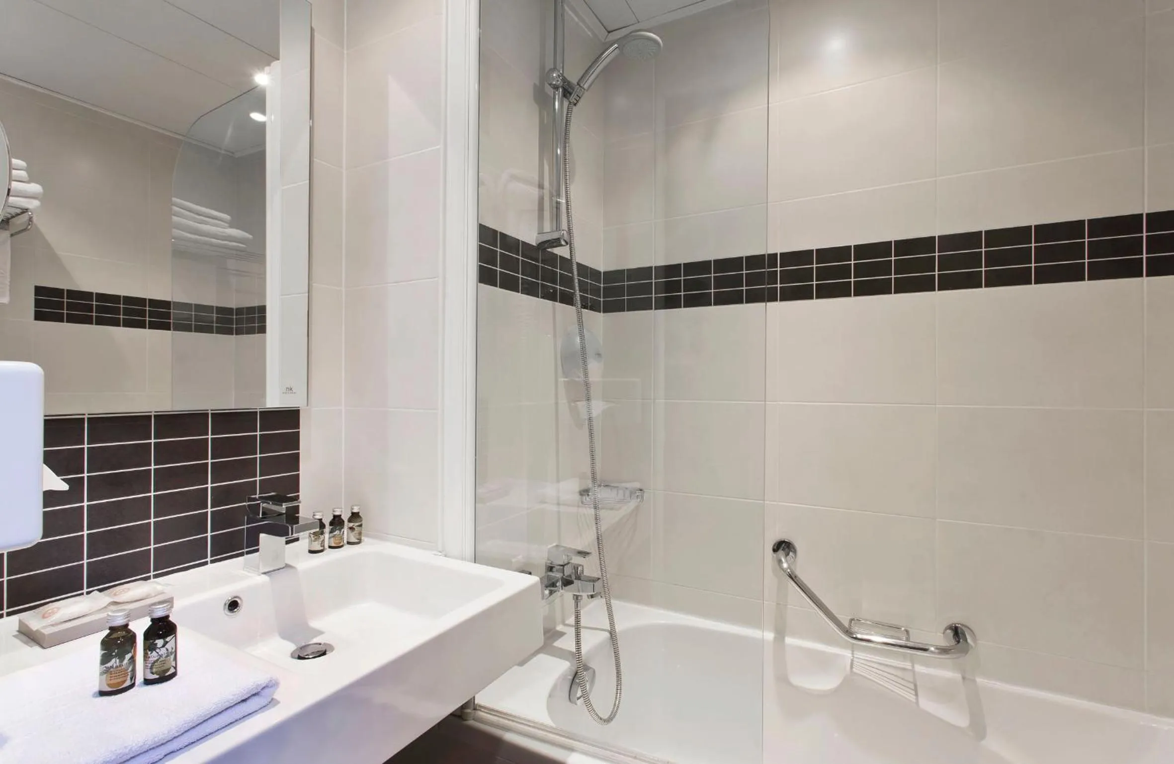 Bathroom in Jack's Hotel