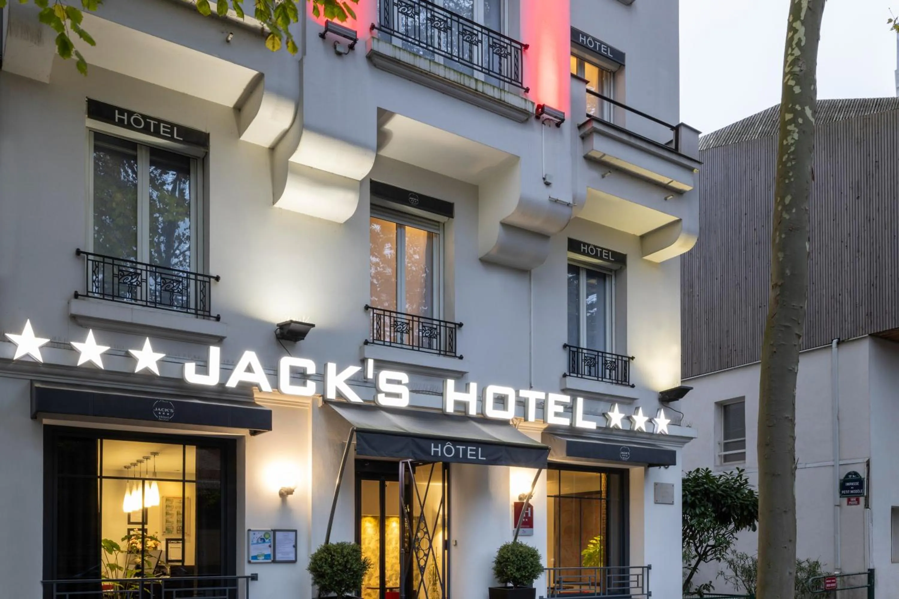 Property building in Jack's Hotel
