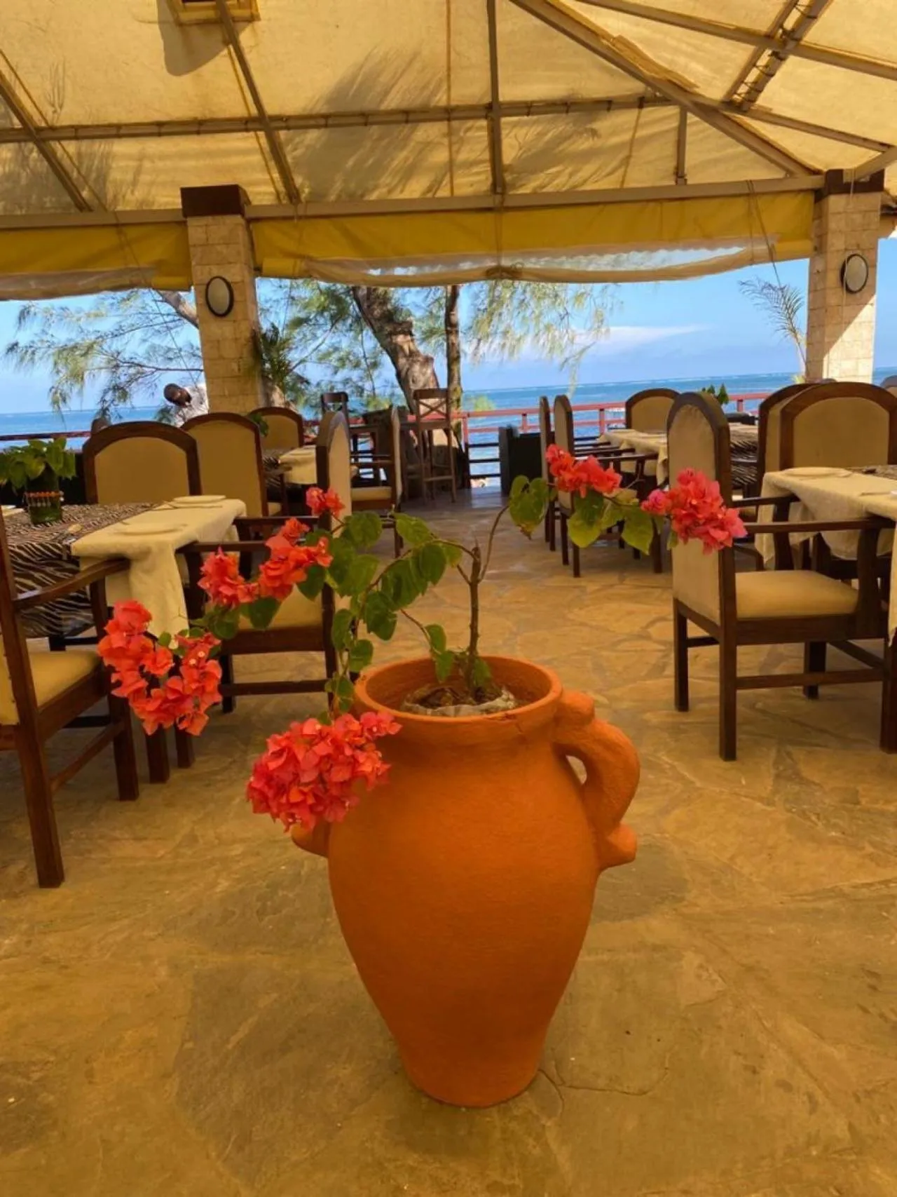 Restaurant/places to eat in Indiana Beach Apartments