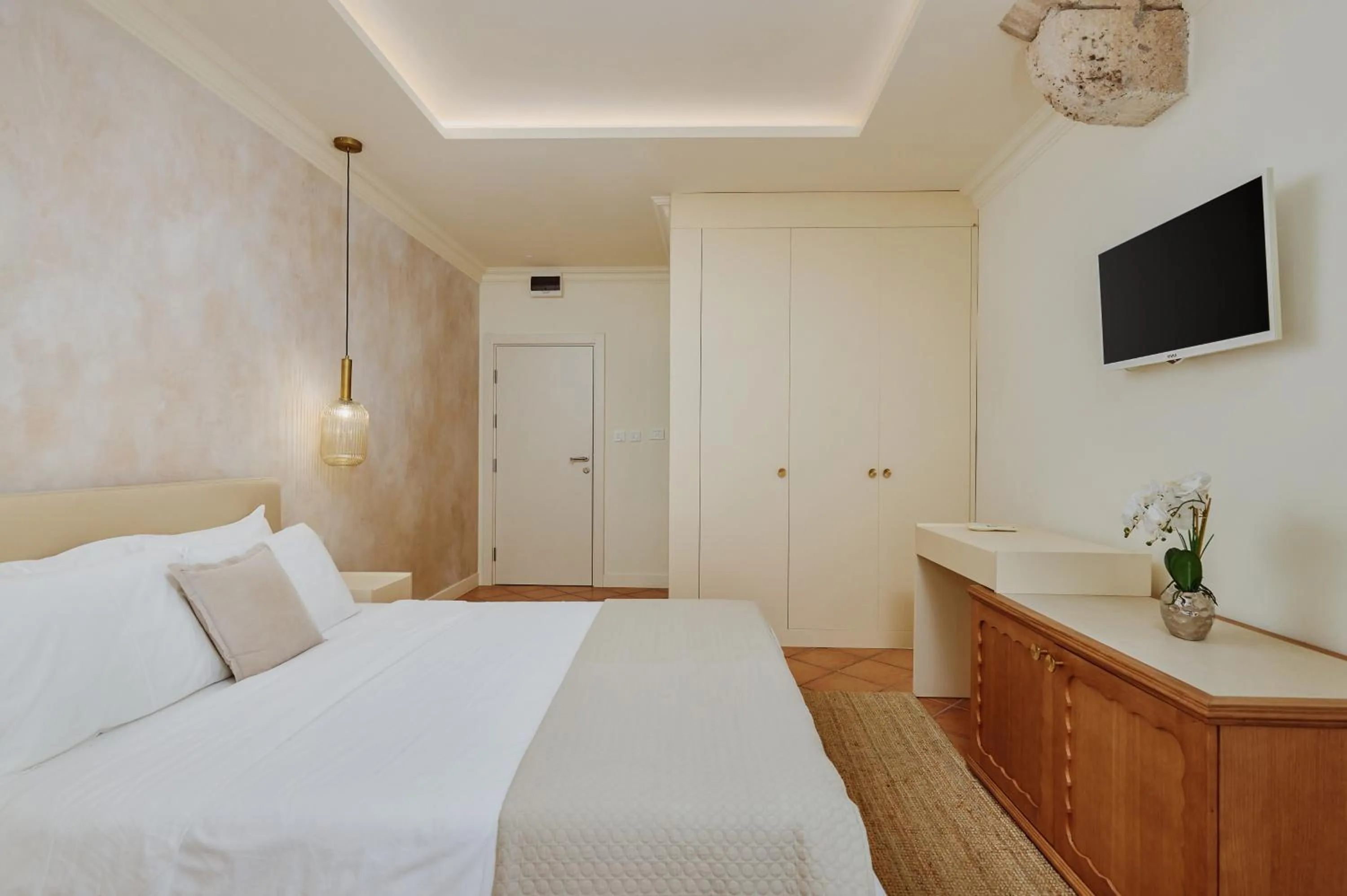 Bed in Vila Perast Boutique Hotel