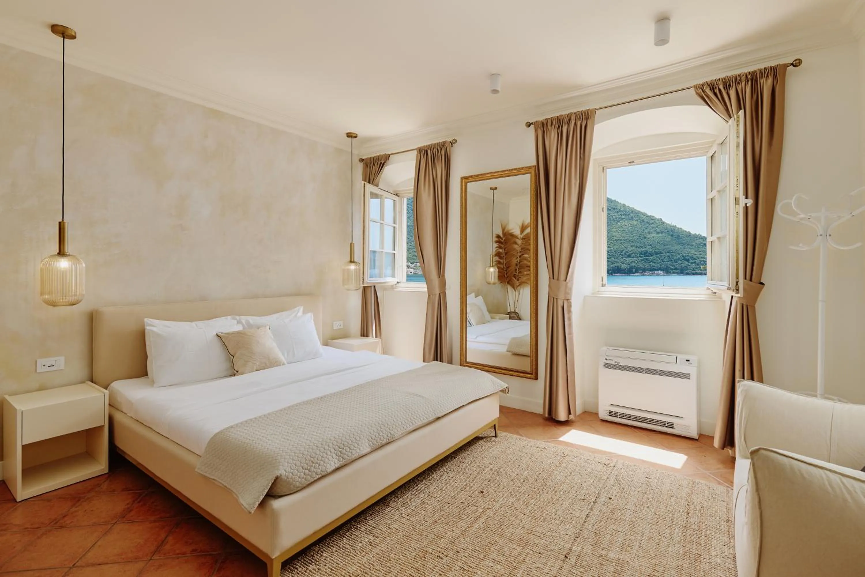 Photo of the whole room, Bed in Vila Perast Boutique Hotel