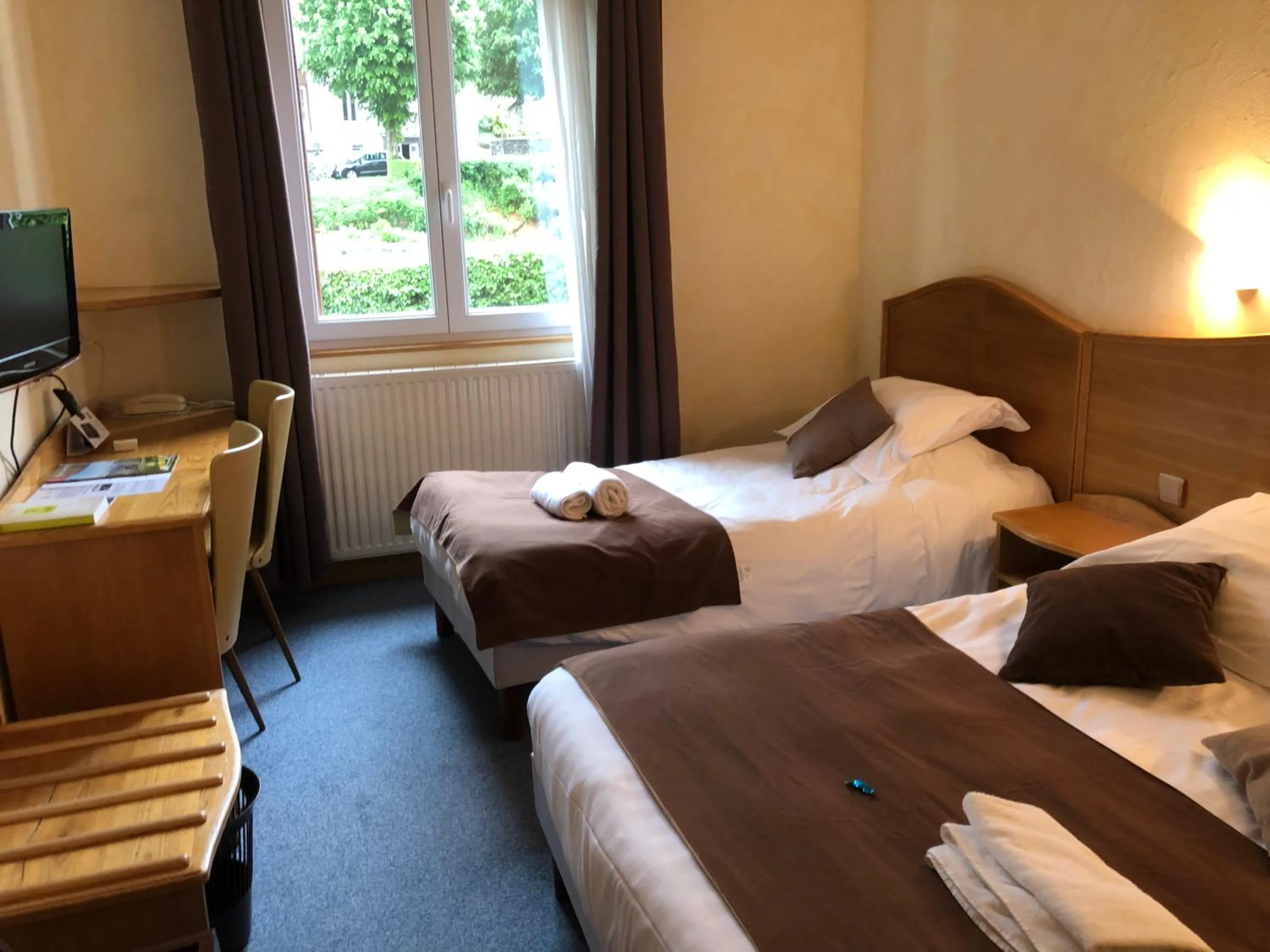 Photo of the whole room, Bed in Logis Hôtel restaurant Bel Horizon