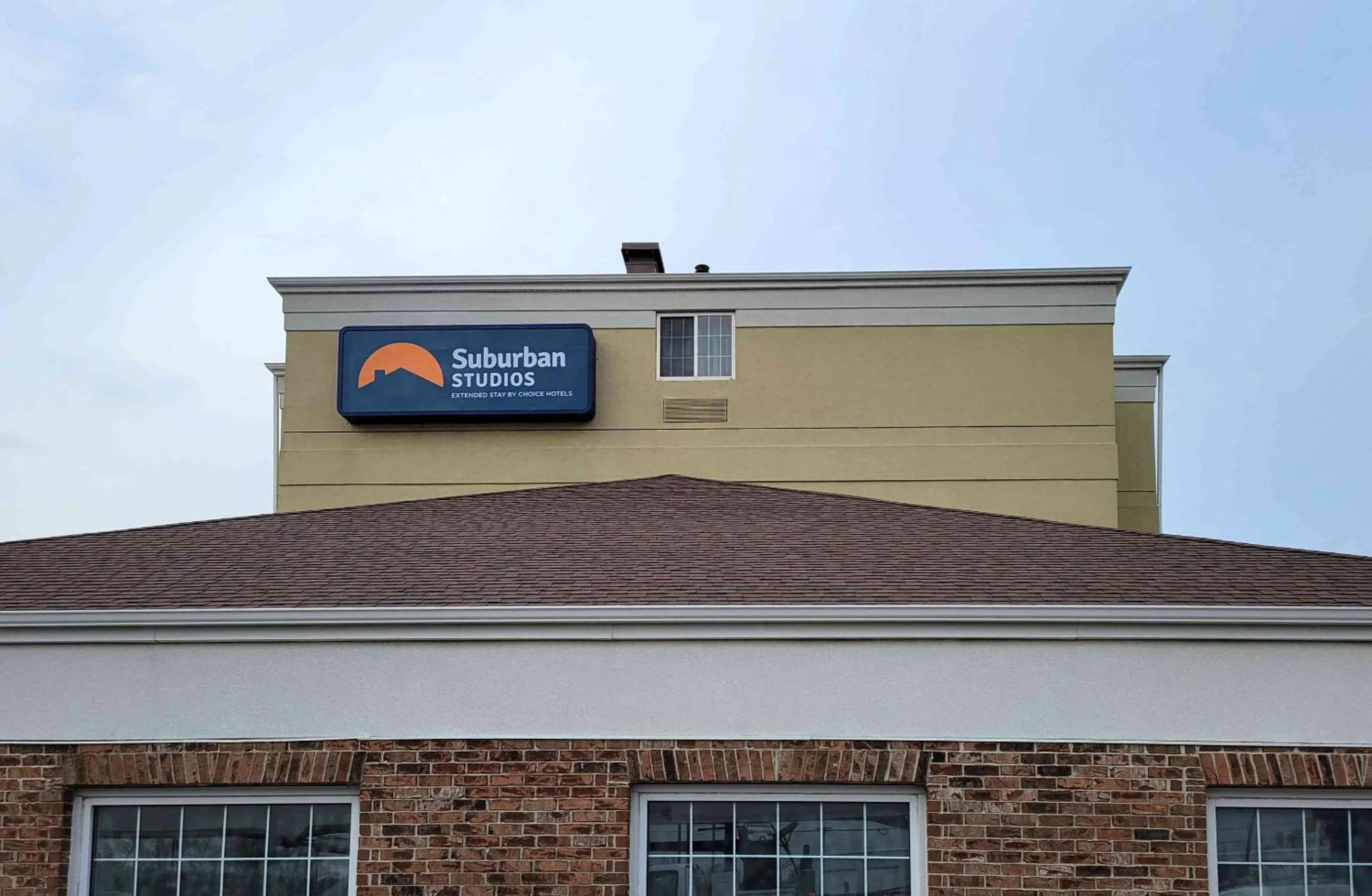 Property building in Suburban Studios Waterloo