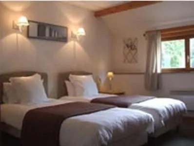 Photo of the whole room, Bed in LOGIS - Auberge Du Colombier