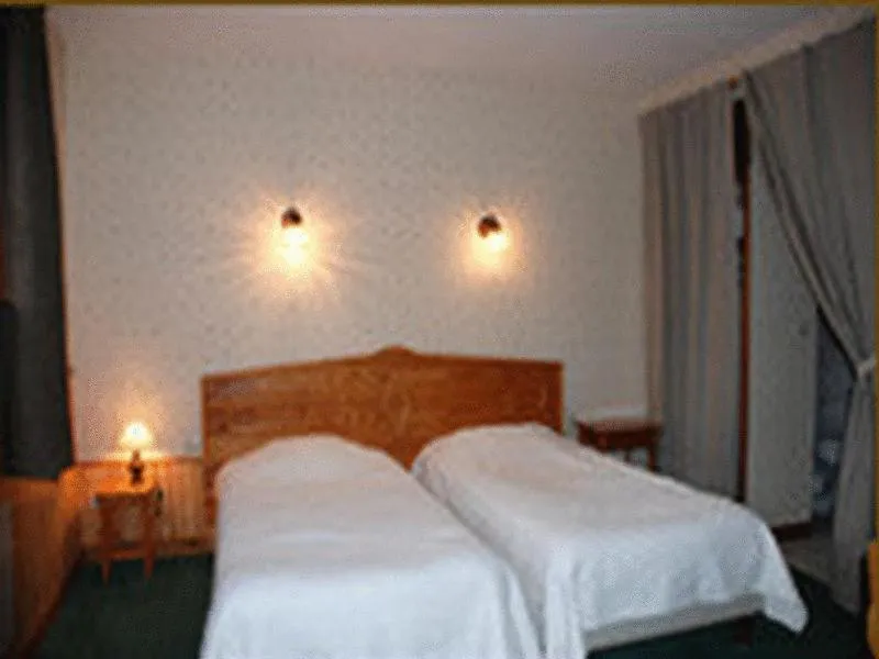 Photo of the whole room, Bed in LOGIS - Auberge Du Colombier