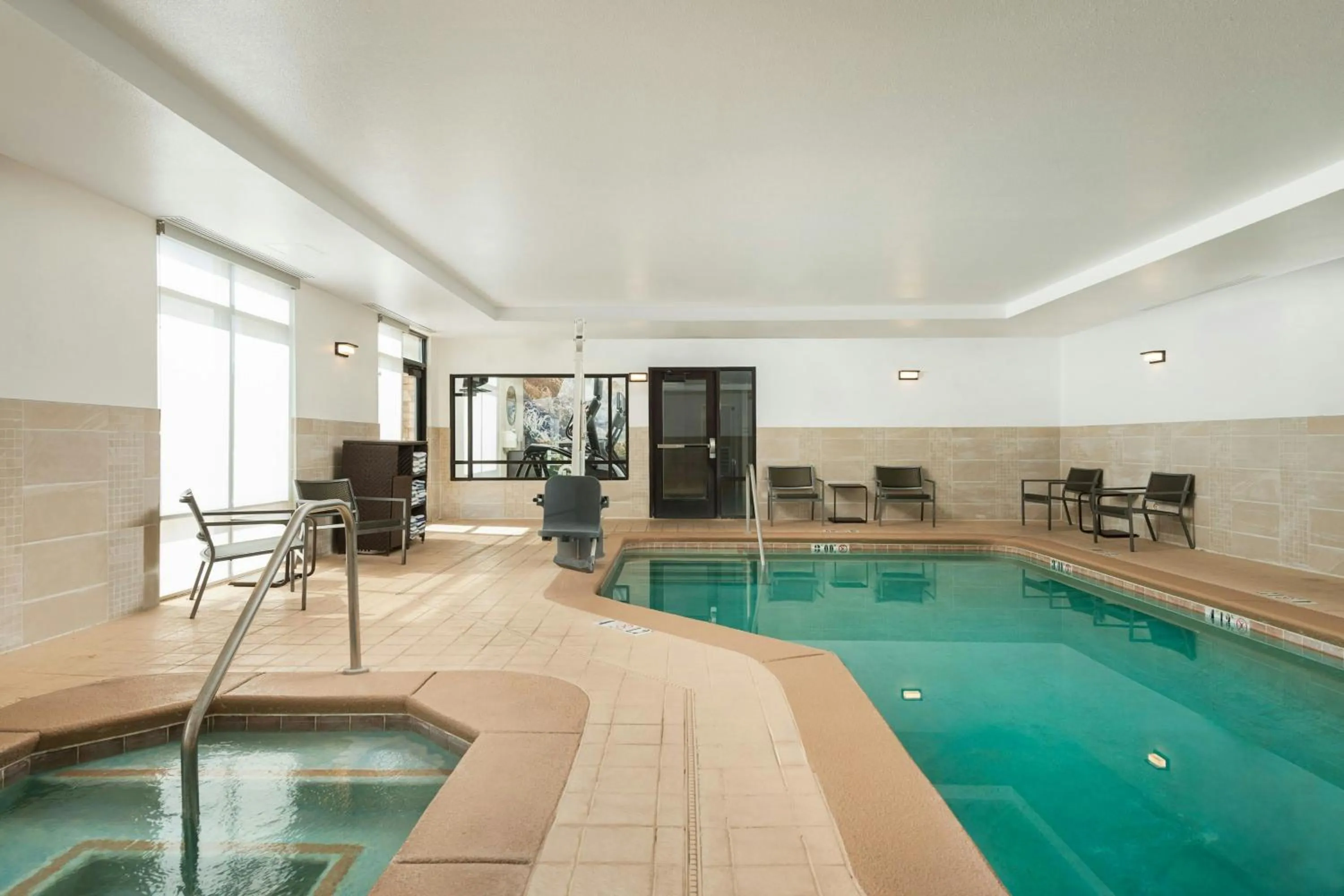 Swimming pool in SpringHill Suites by Marriott Cedar City