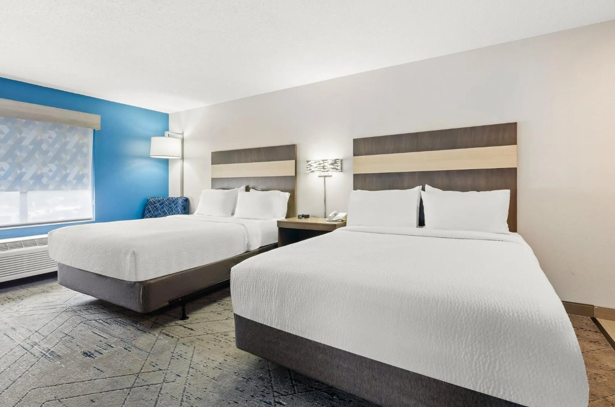 Photo of the whole room, Bed in Holiday Inn Express Princeton/I-77 by IHG