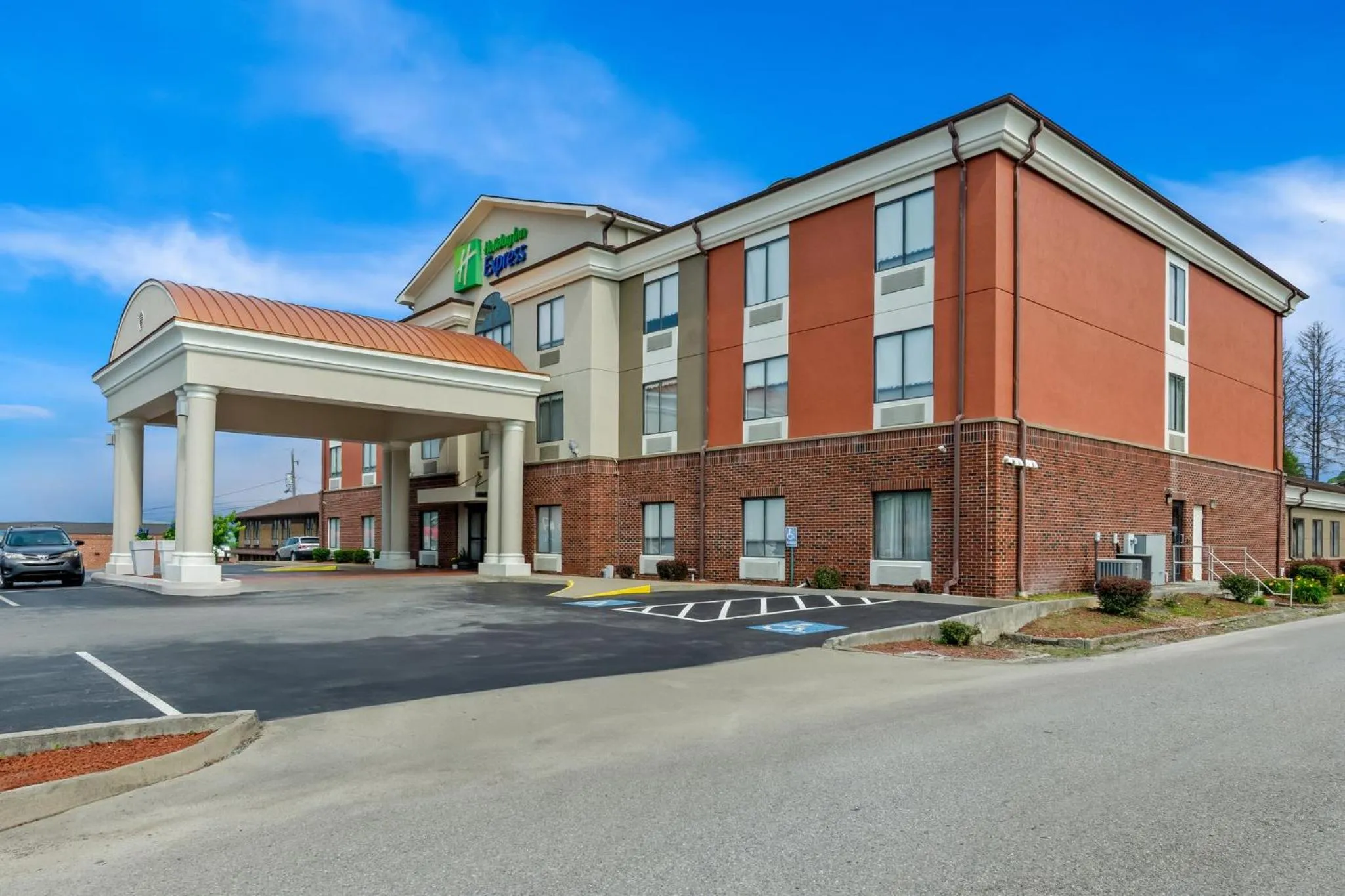 Property building in Holiday Inn Express Princeton/I-77 by IHG