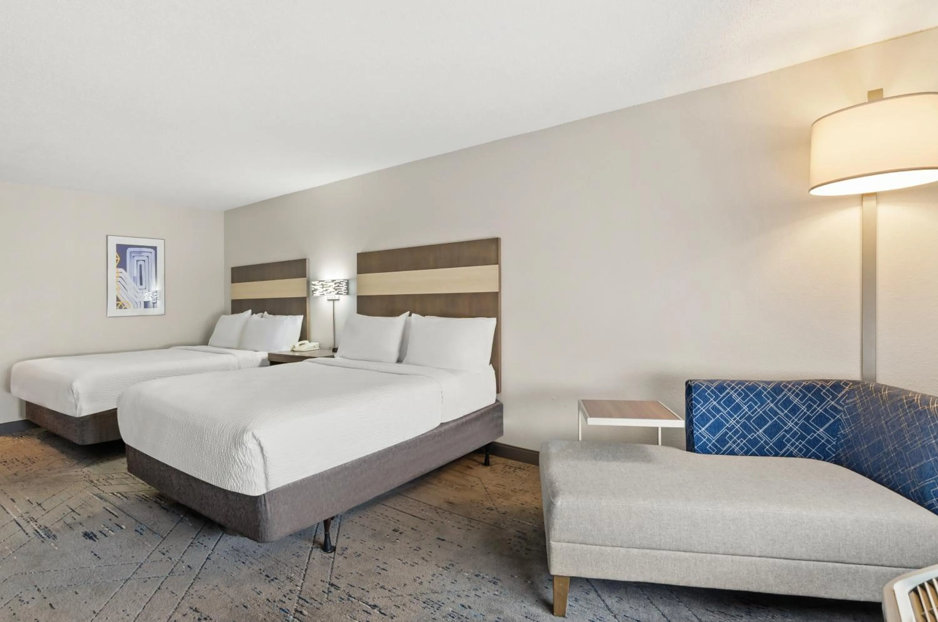 Bedroom, Bed in Holiday Inn Express Princeton/I-77 by IHG