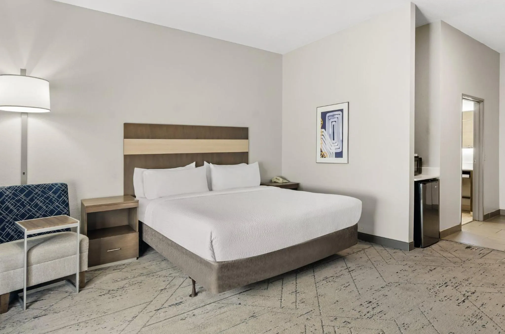 Photo of the whole room, Bed in Holiday Inn Express Princeton/I-77 by IHG