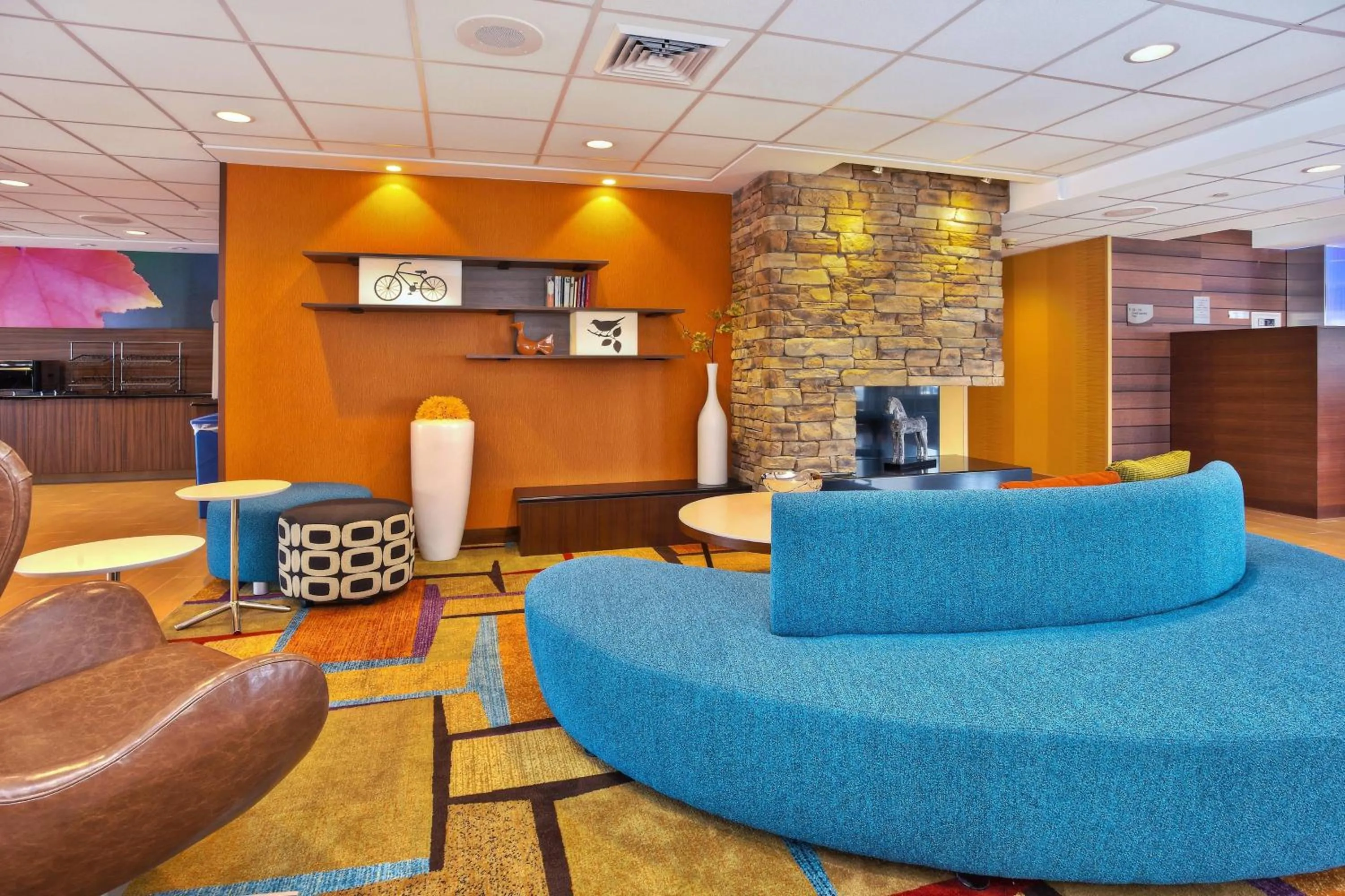 Lobby or reception in Fairfield Inn & Suites by Marriott Madison West/Middleton