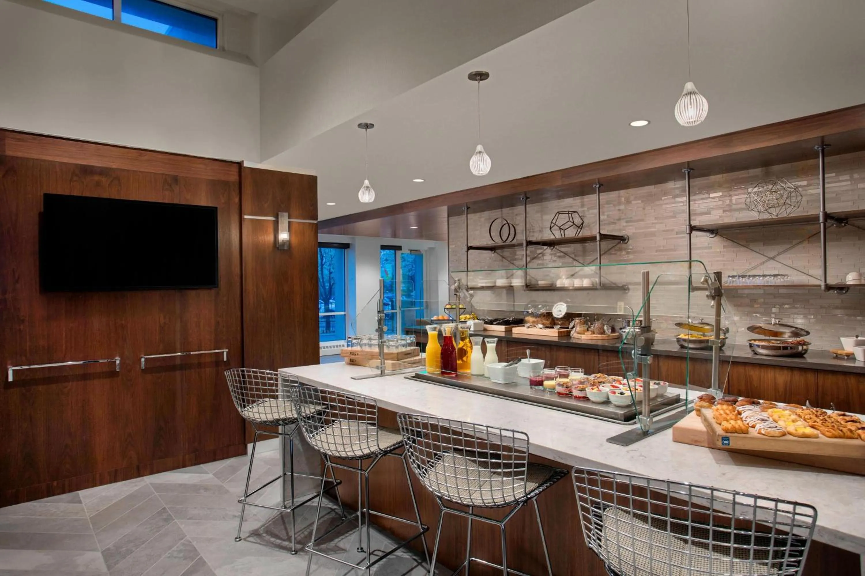 Breakfast in Auburn Hills Marriott Pontiac