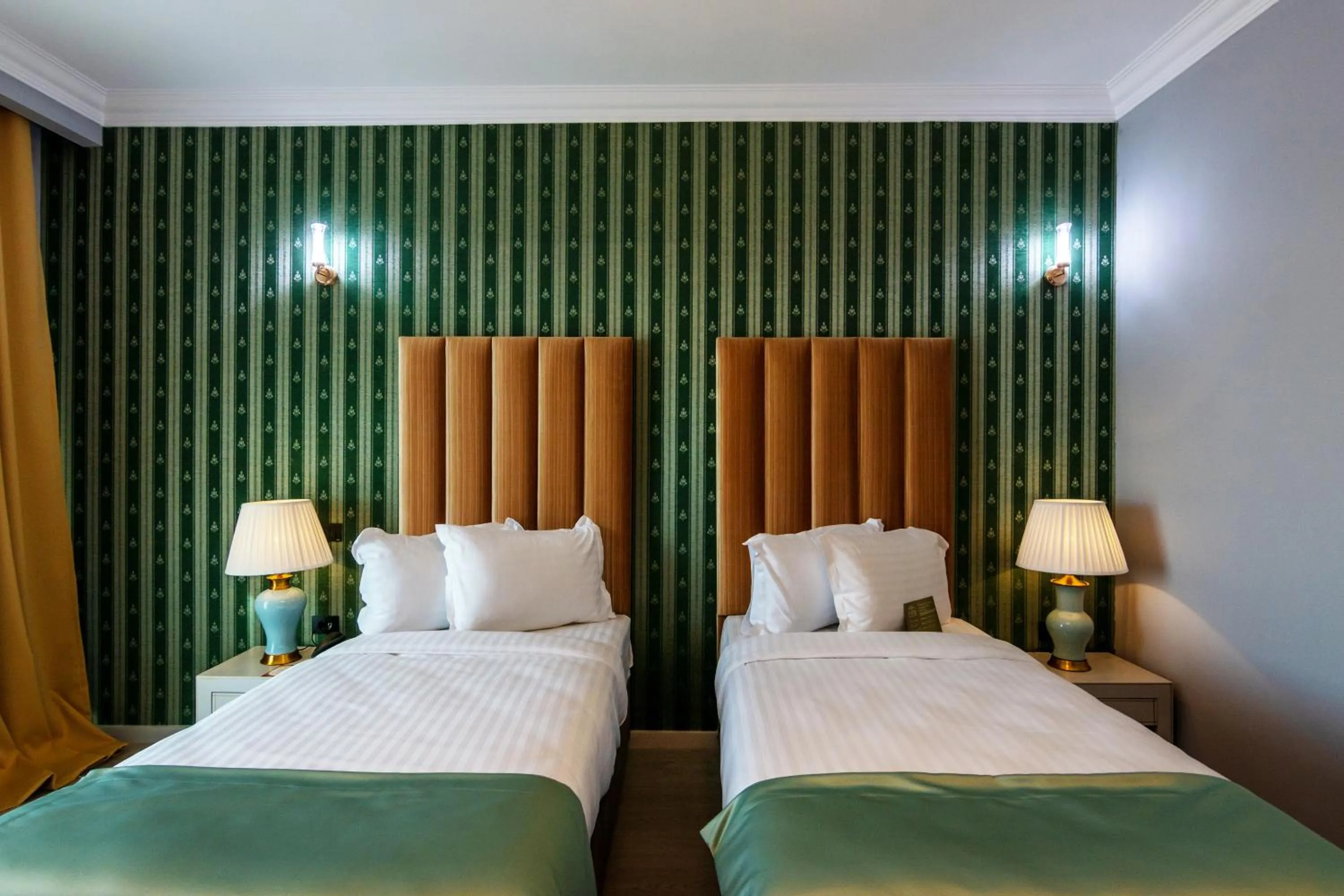 Bed in Phoenicia Express Hotel